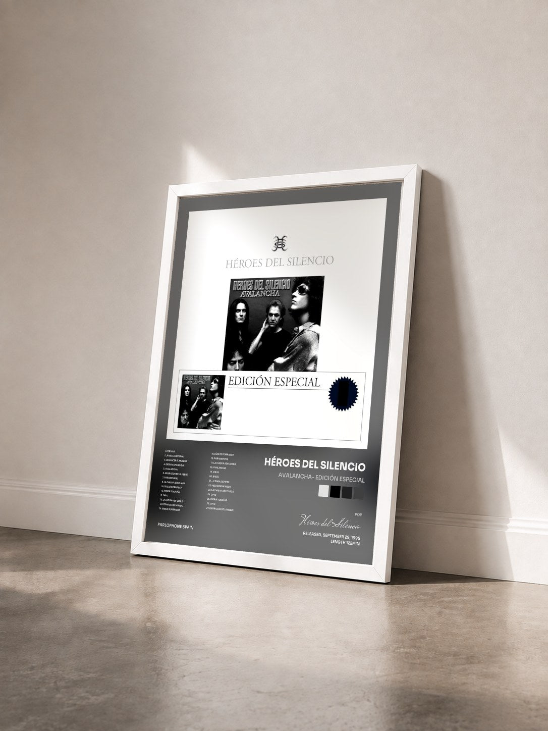 #blanc Tableau de l'album Avalancha- Edición Especial de Héroes del Silencio vu de trois quarts, cadre blanc