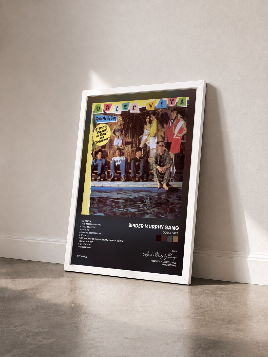 #blanc Tableau de l'album Dolce Vita de Spider Murphy Gang vu de trois quarts, cadre blanc