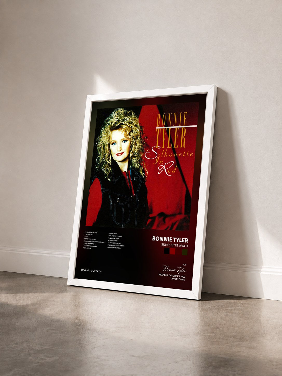 #blanc Tableau de l'album Silhouette In Red de Bonnie Tyler vu de trois quarts, cadre blanc