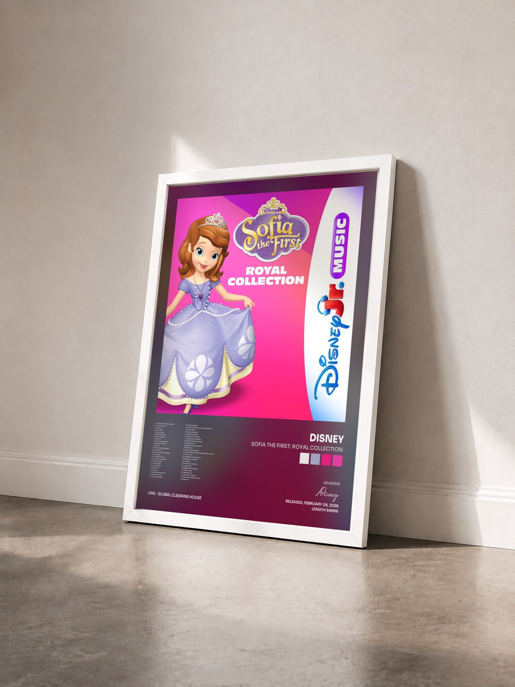 #blanc Tableau de l'album Sofia The First: Royal Collection de Disney vu de trois quarts, cadre blanc