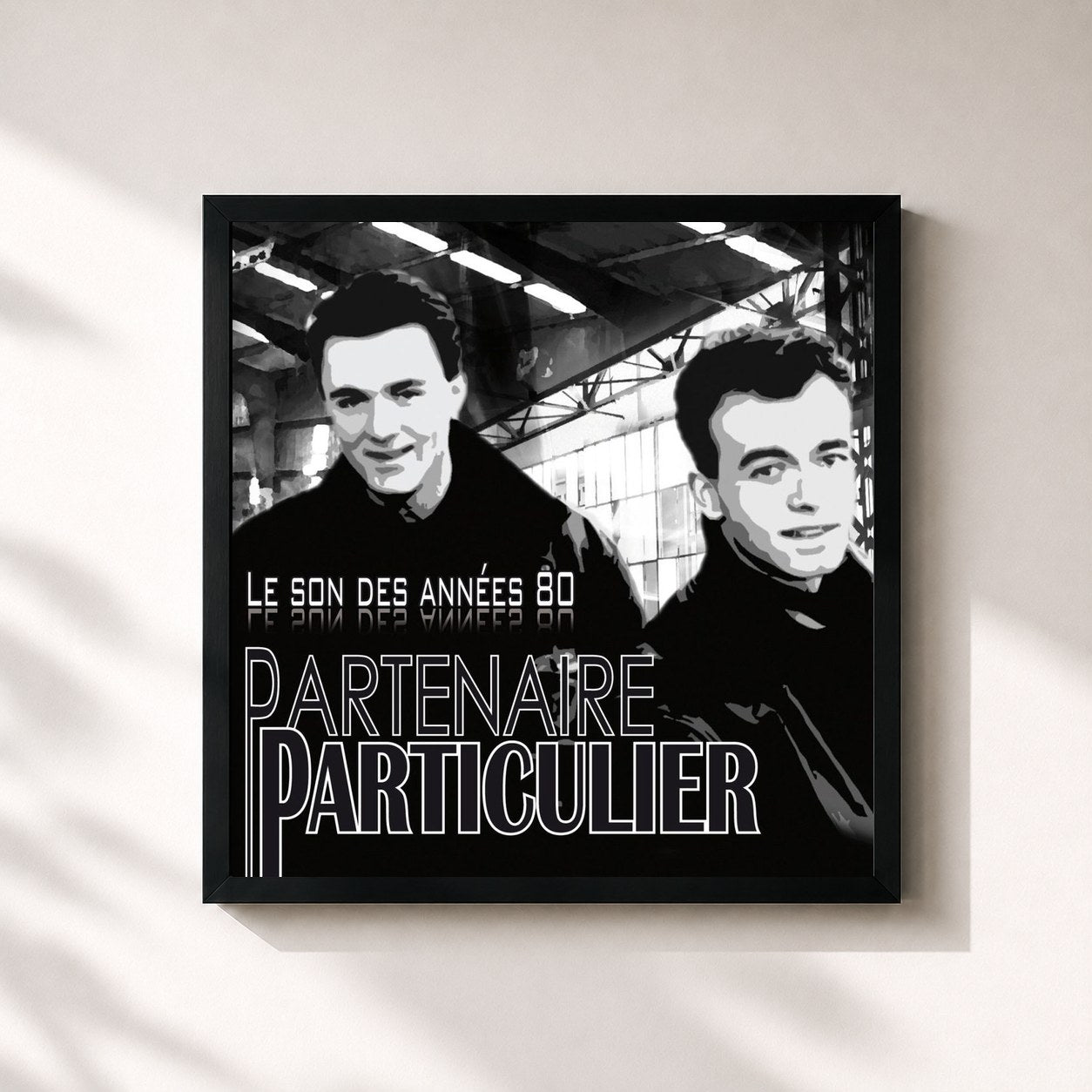 #noir Tableau carré de l'album Le son des années 80 de Partenaire Particulier, cadre noir 32x32 cm