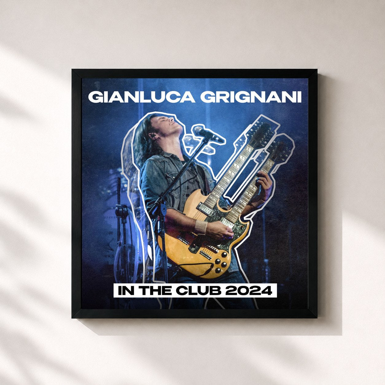 #noir Tableau carré de l'album Gianluca Grignani IN THE CLUB 2024 de Gianluca Grignani, cadre noir 32x32 cm