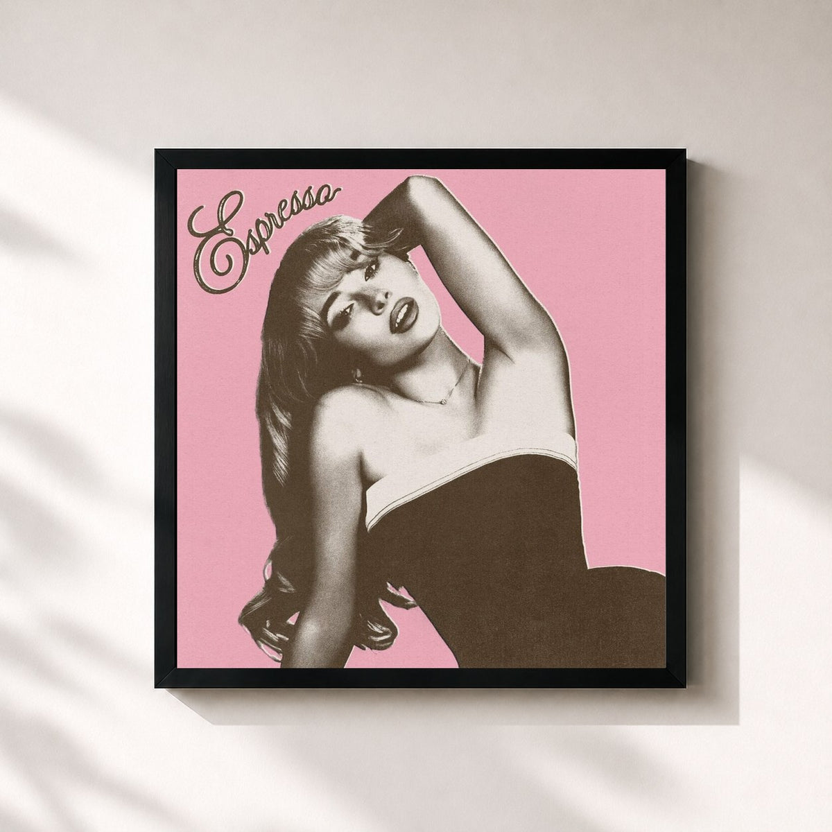 #noir Tableau carré de l'album Espresso EP de Sabrina Carpenter, cadre noir 32x32 cm