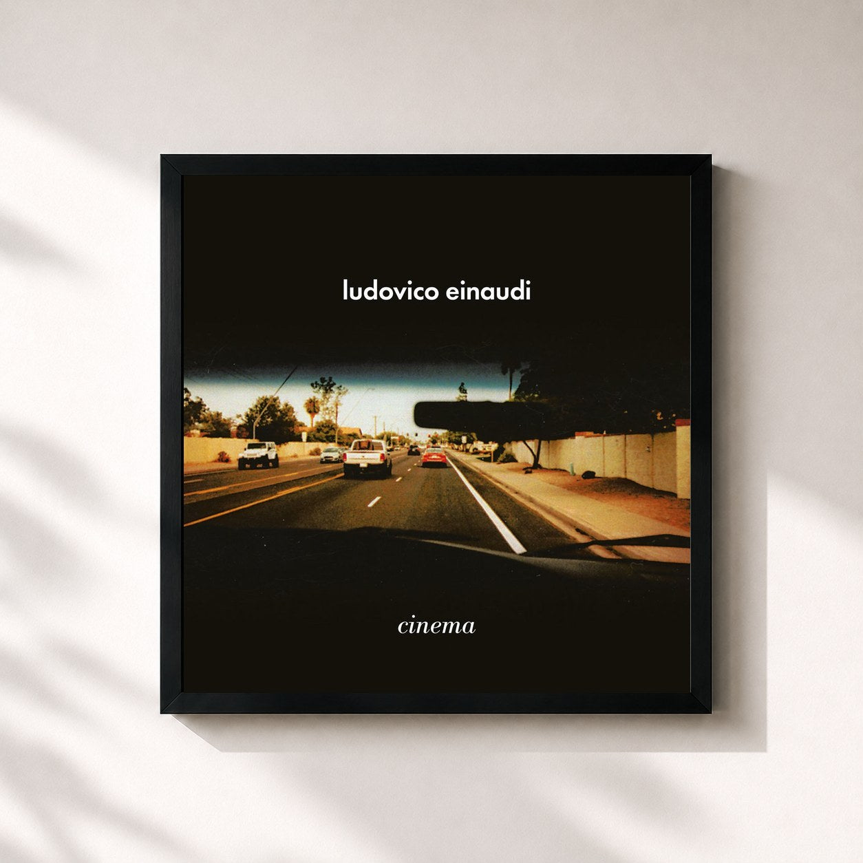 #noir Tableau carré de l'album Cinema de Ludovico Einaudi, cadre noir 32x32 cm