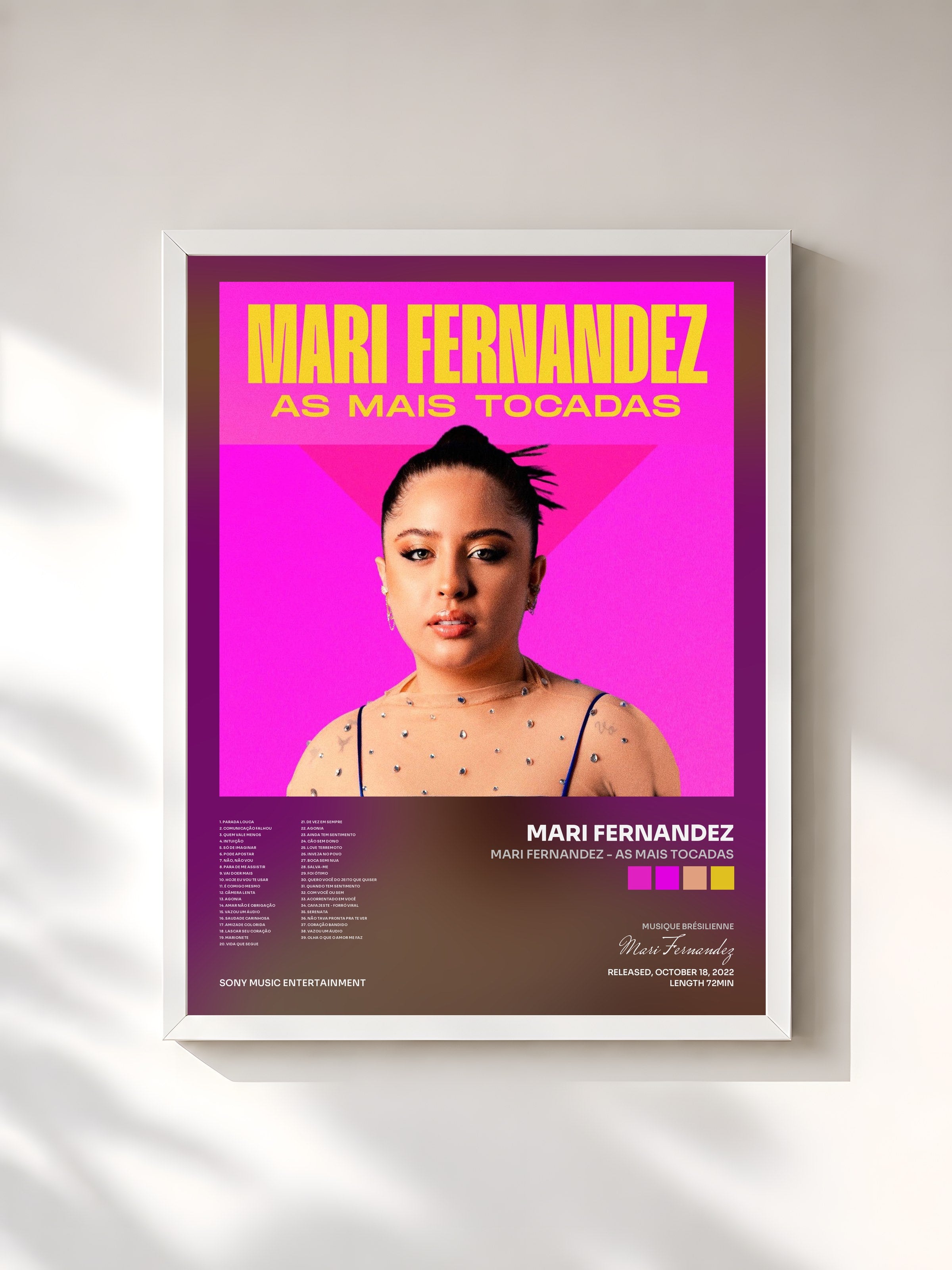 #blanc Tableau de l'album Mari Fernandez - As Mais Tocadas de Mari Fernandez, cadre blanc, imprimé et encadré en France
