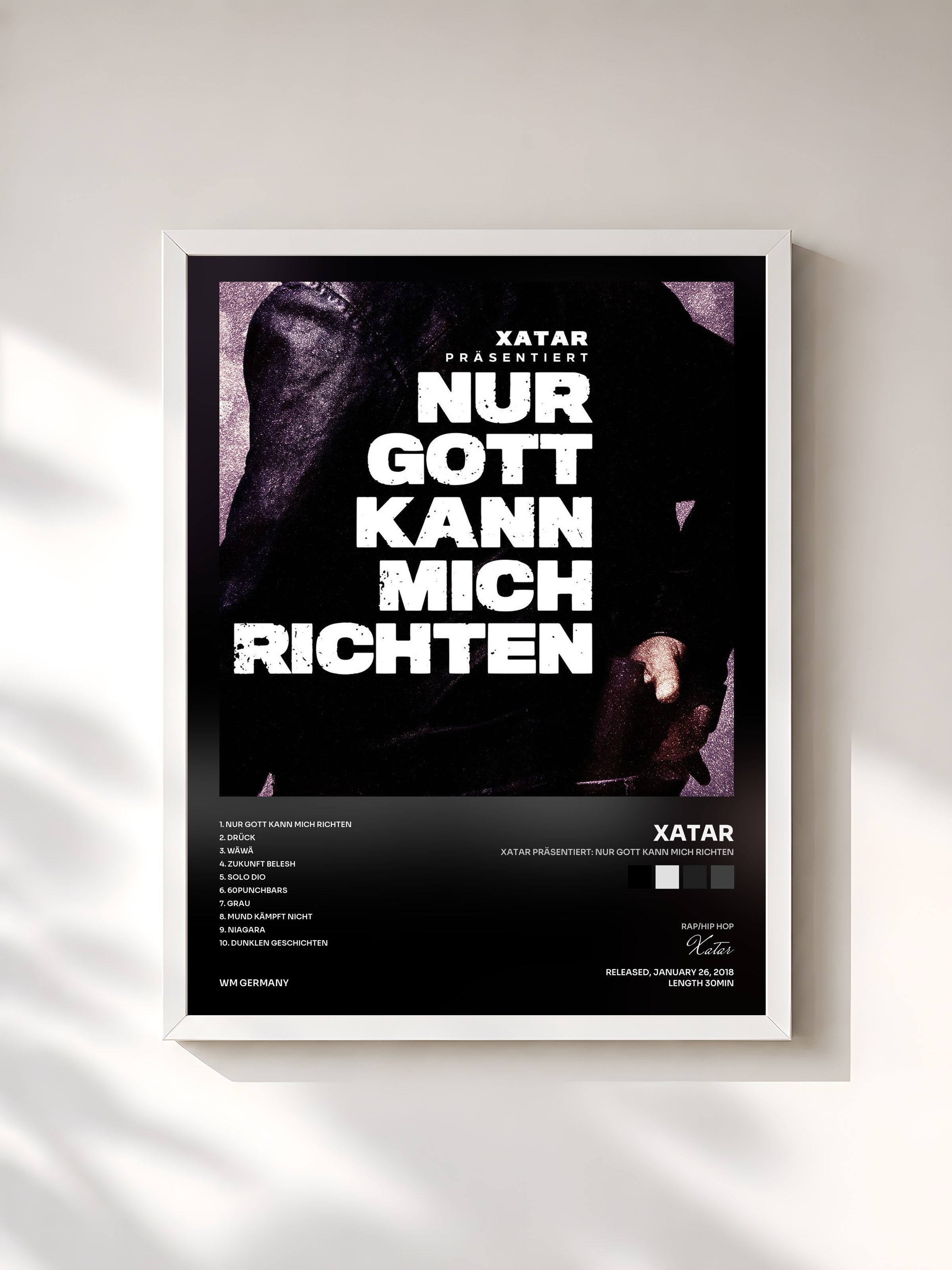 #blanc Tableau de l'album XATAR präsentiert: Nur Gott kann mich richten de Xatar, cadre blanc, imprimé et encadré en France