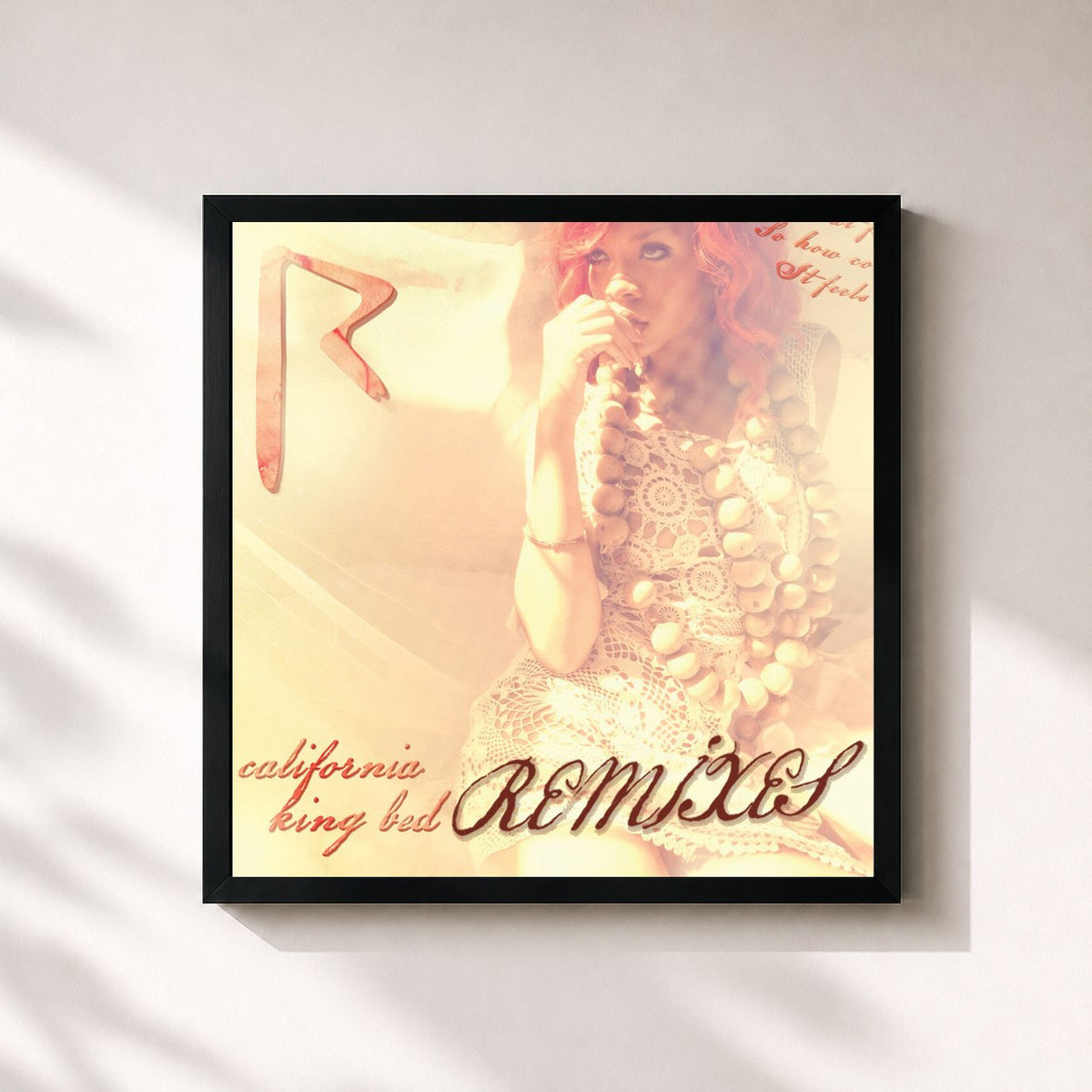#noir Tableau carré de l'album California King Bed (Remixes) de Rihanna, cadre noir 32x32 cm