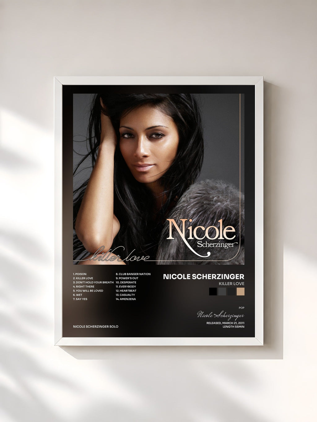 #blanc Killer Love von Nicole Scherzinger als gerahmter Kunstdruck, weißer Rahmen, gedruckt und gerahmt in Frankreich