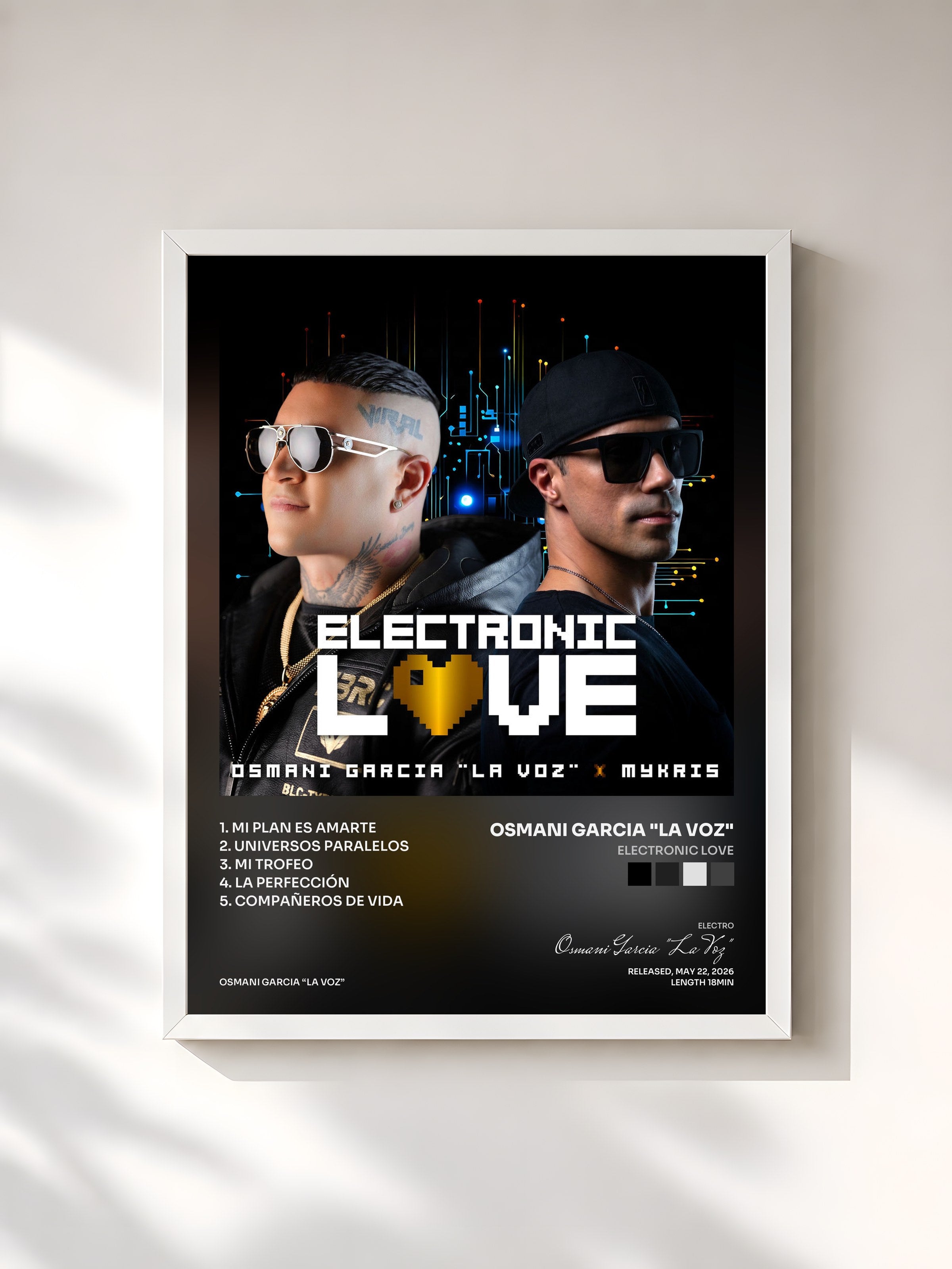 #blanc Tableau de l'album Electronic Love de Osmani Garcia "La Voz", cadre blanc, imprimé et encadré en France