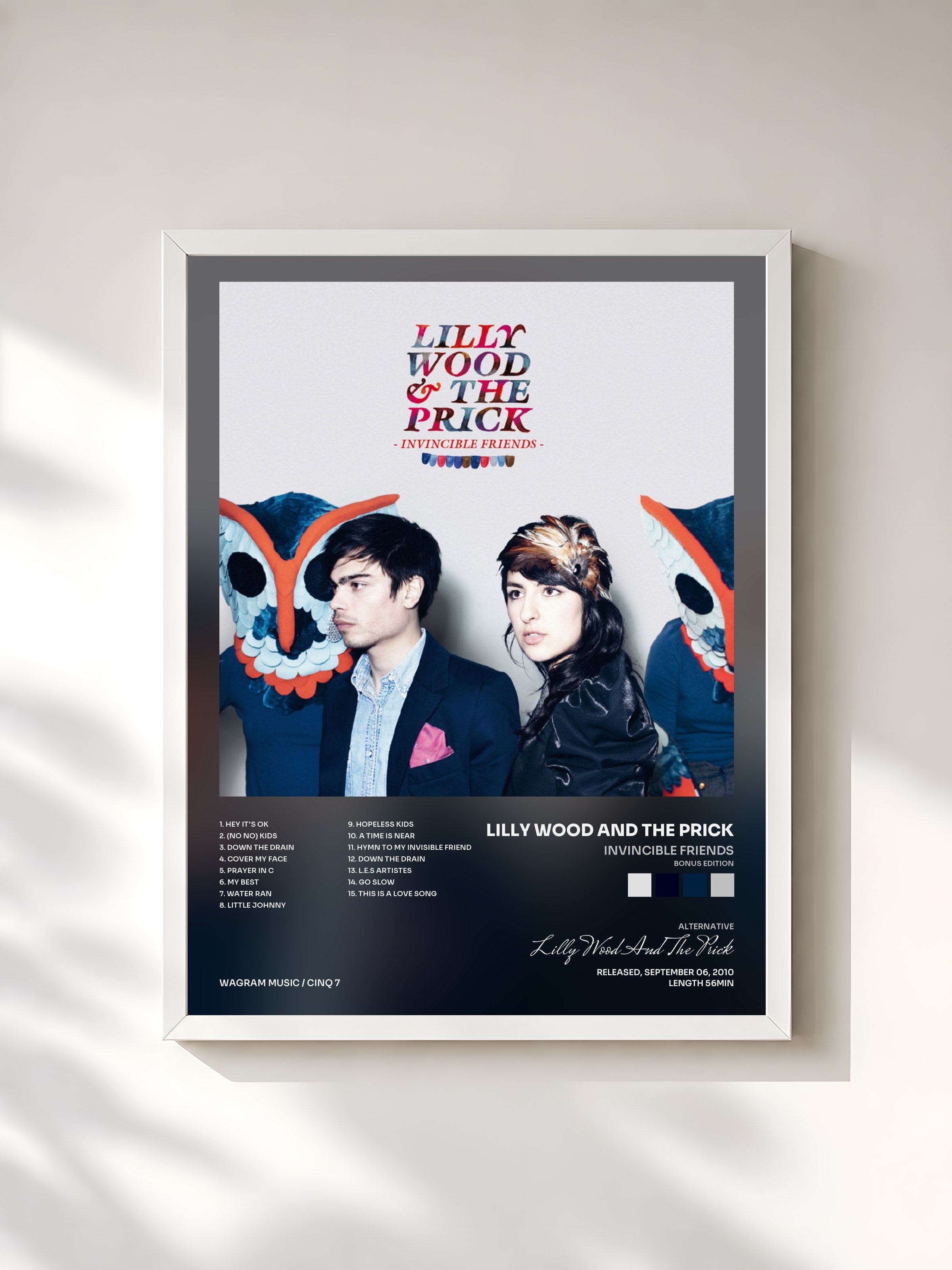 #blanc Invincible Friends (bonus edition) de Lilly Wood And The Prick en lámina enmarcada, marco blanco, impresa y enmarcada en Francia