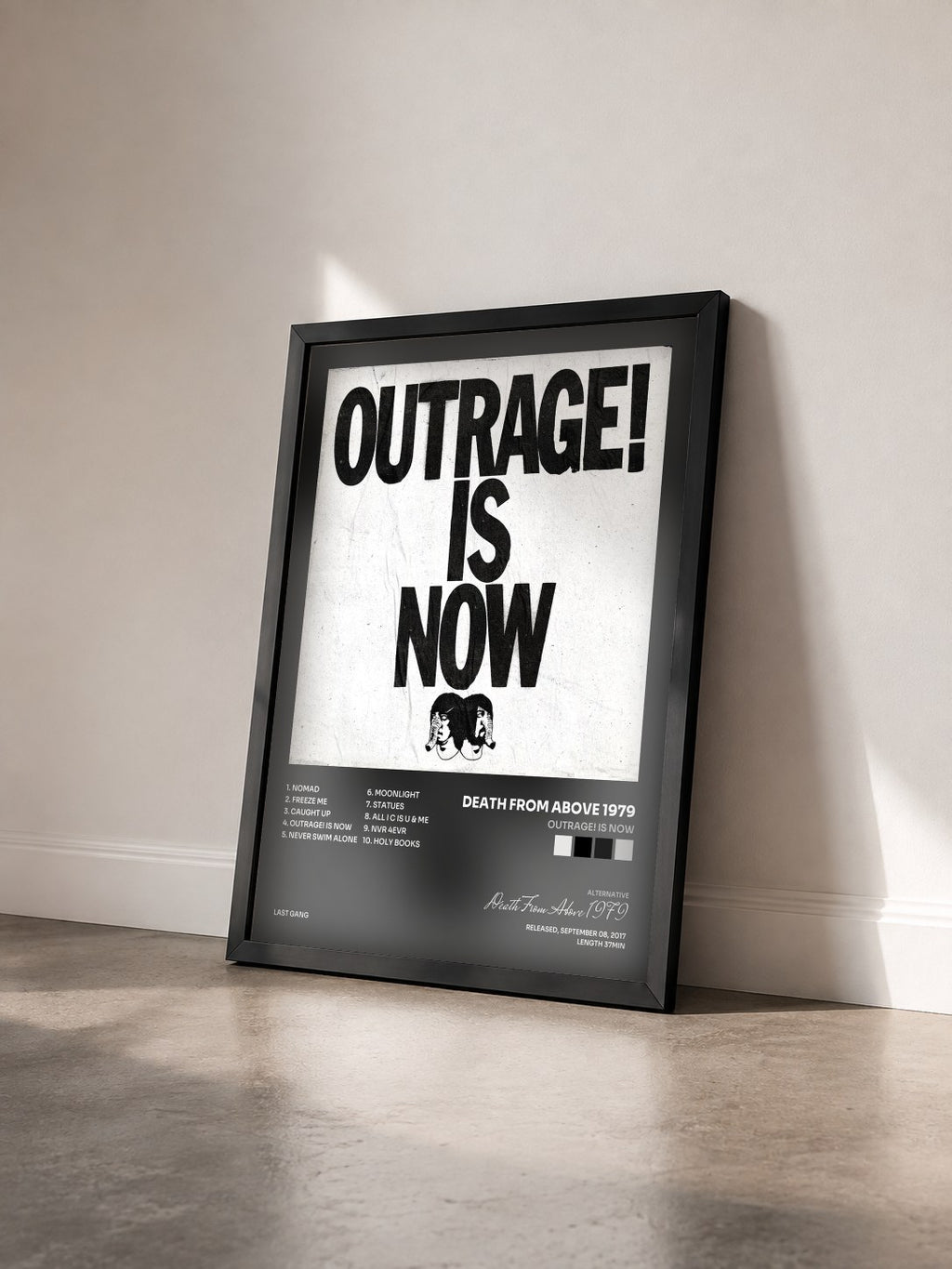 #noir Tableau de l'album Outrage! Is Now de Death From Above 1979 vu de trois quarts, cadre noir