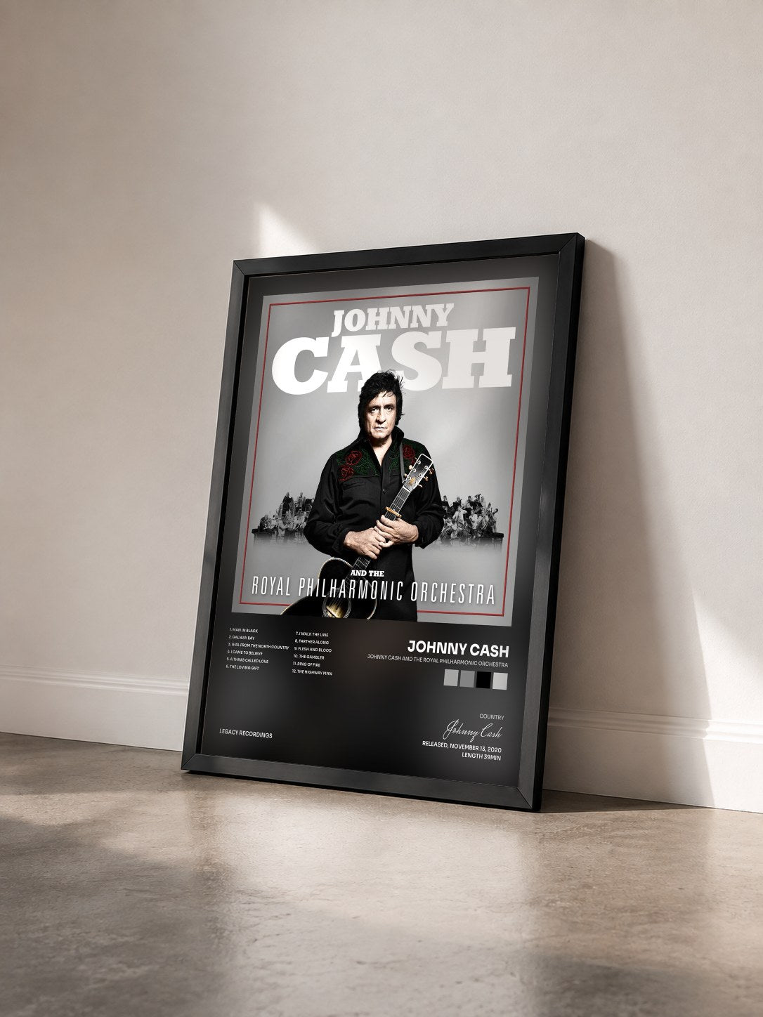 #noir Tableau de l'album Johnny Cash and The Royal Philharmonic Orchestra de Johnny Cash vu de trois quarts, cadre noir