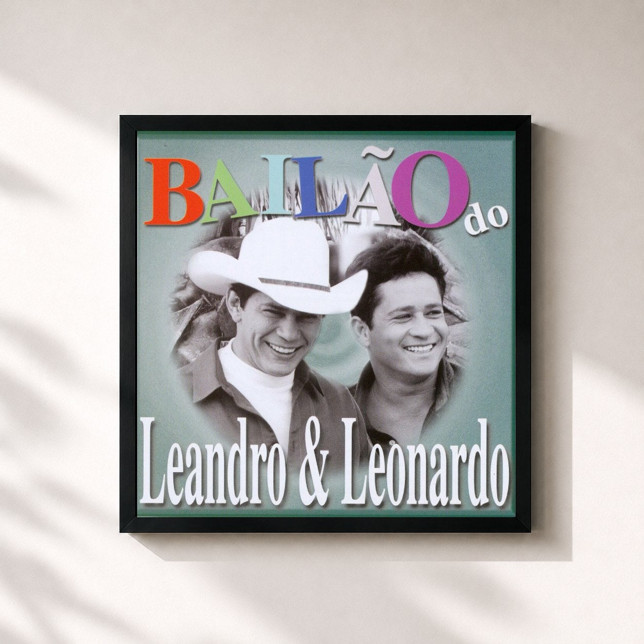 #noir Tableau carré de l'album Bailão do Leandro e Leonardo de Leandro & Leonardo , cadre noir 32x32 cm