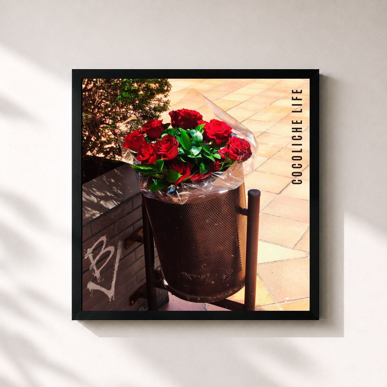 #noir Tableau carré de l'album Cocoliche Life de Bersuit Vergarabat, cadre noir 32x32 cm