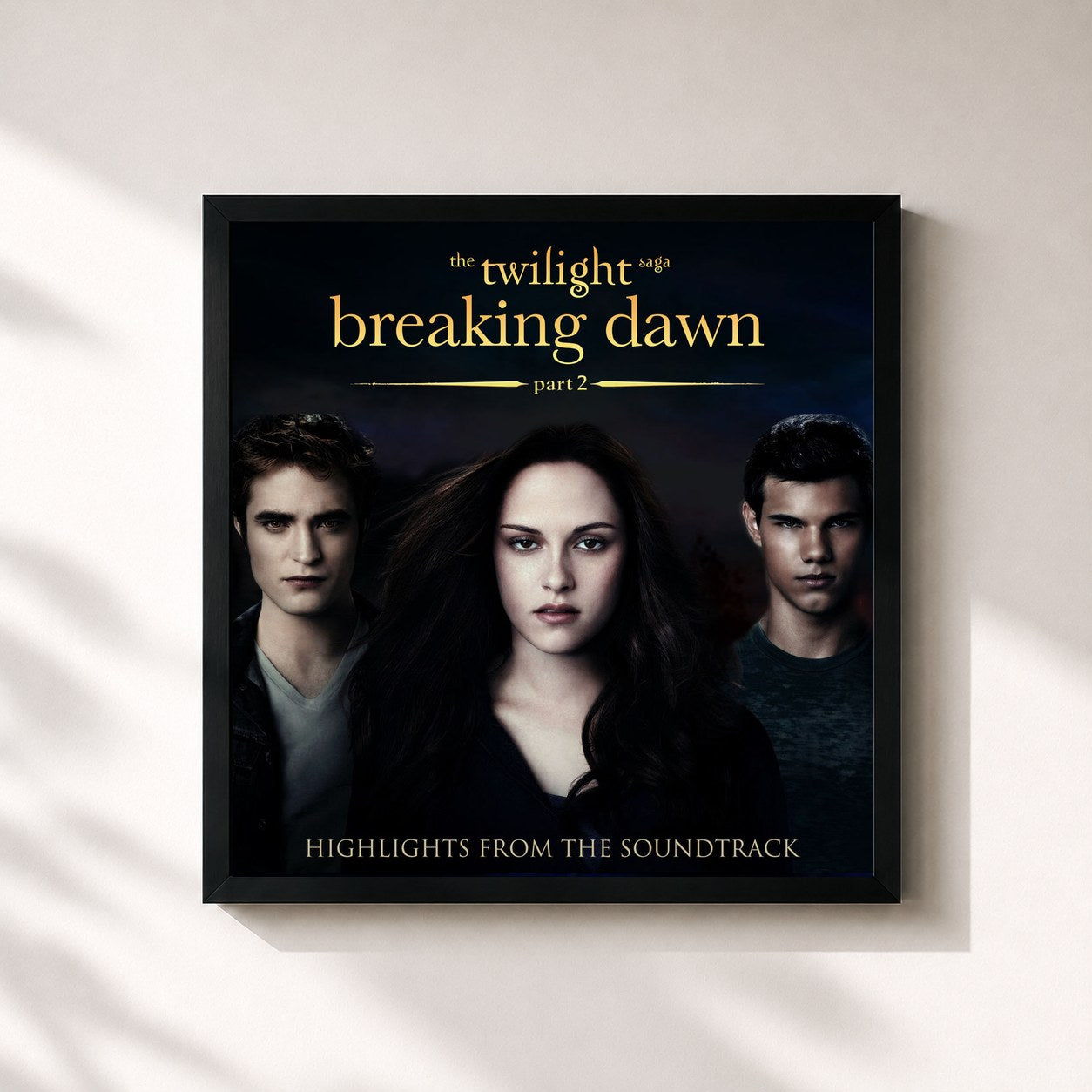 #noir Tableau carré de l'album The Twilight Saga: Breaking Dawn, Pt 2 - Highlights from the Soundtrack de L'orchestra Cinematique, cadre noir 32x32 cm