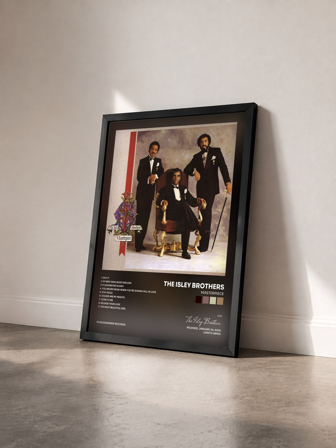 #noir Tableau de l'album Masterpiece de The Isley Brothers vu de trois quarts, cadre noir