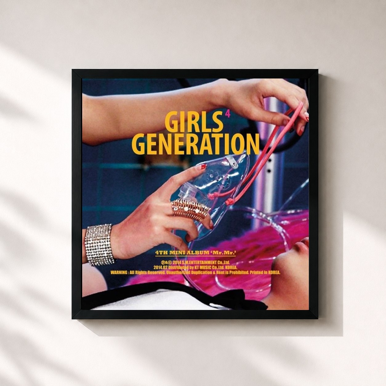 #noir Tableau carré de l'album Girls' Generation 4th Mini Album 'Mr. Mr.' de Girls' Generation, cadre noir 32x32 cm