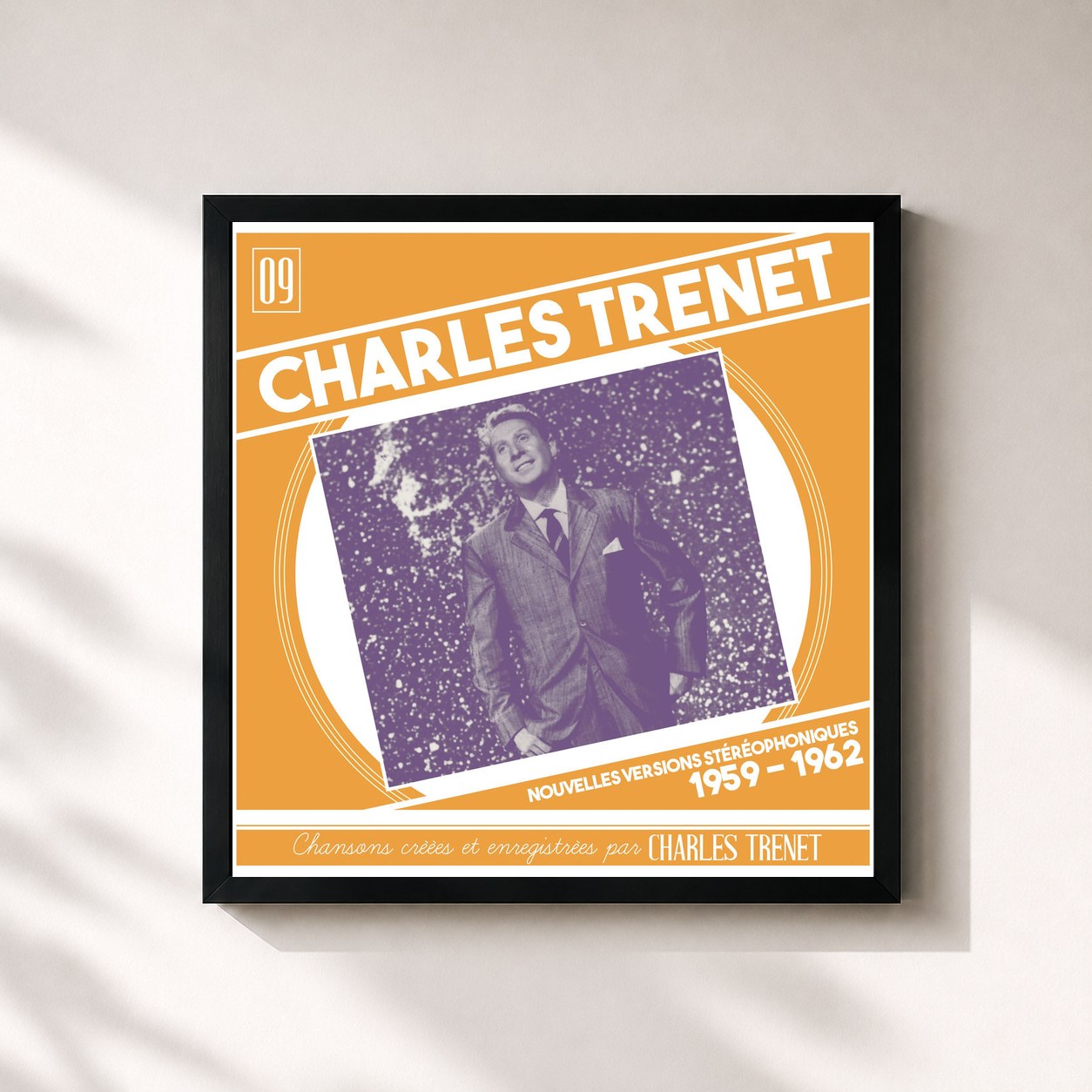 #noir Tableau carré de l'album Nouvelles versions stéréophoniques: 1959 - 1962 (Remasterisé en 2017) de Charles Trenet, cadre noir 32x32 cm
