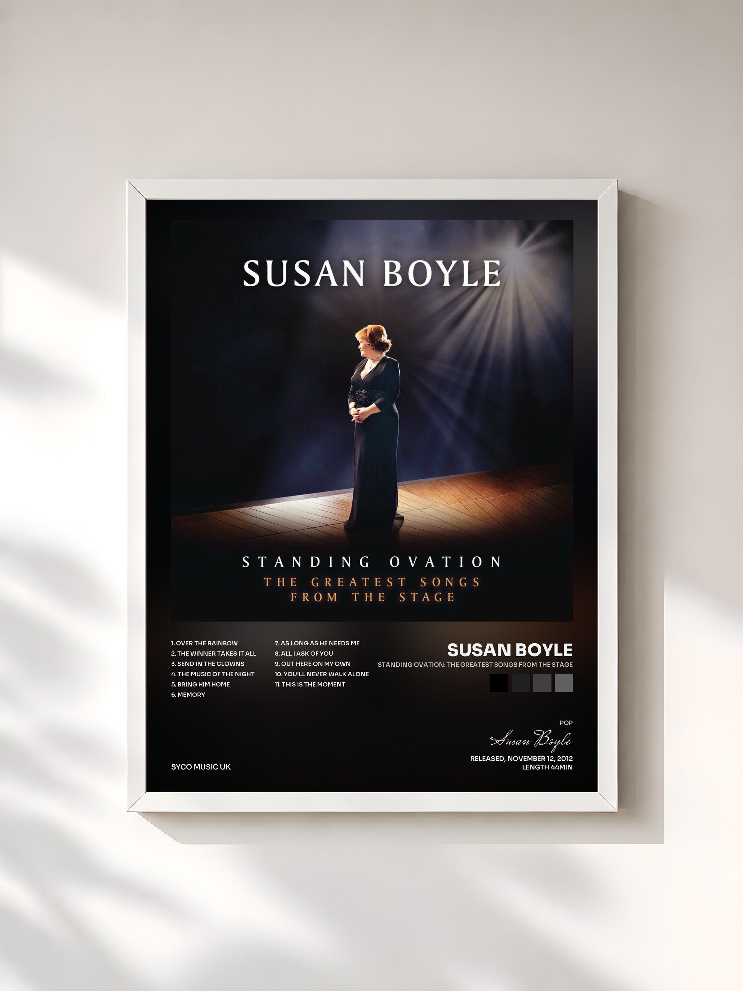 #blanc Tableau de l'album Standing Ovation: The Greatest Songs from the Stage de Susan Boyle, cadre blanc, imprimé et encadré en France