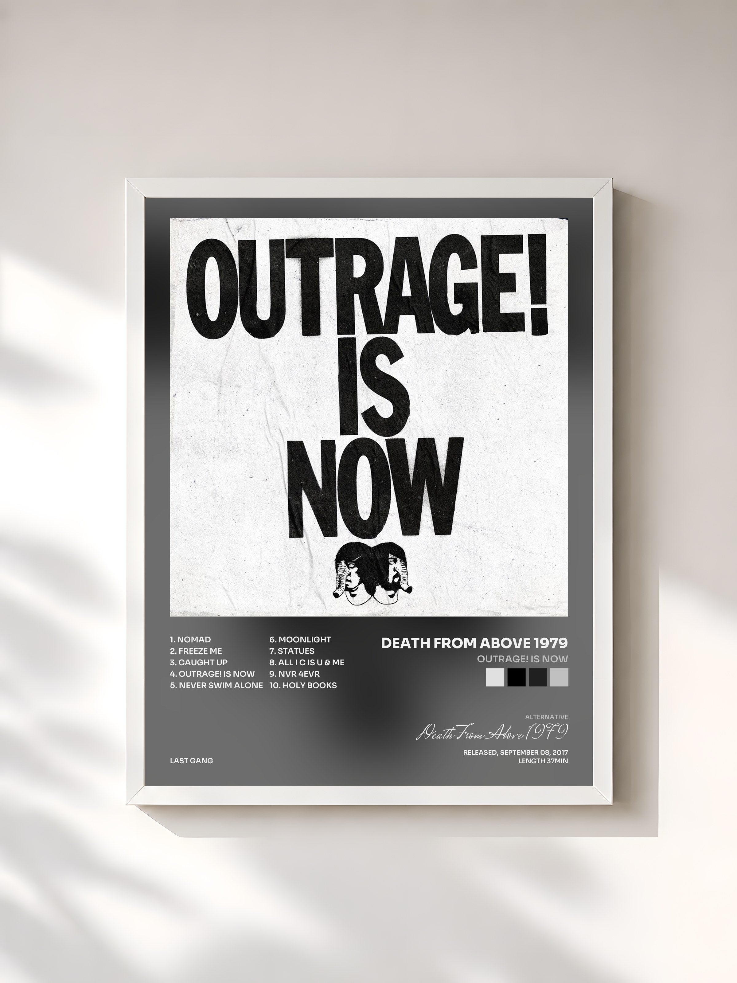 #blanc Tableau de l'album Outrage! Is Now de Death From Above 1979, cadre blanc, imprimé et encadré en France