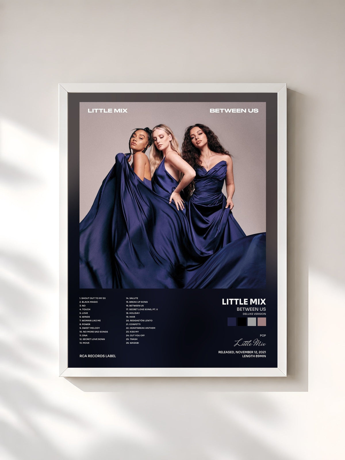 #blanc Tableau de l'album Between Us (Deluxe Version) de Little Mix, cadre blanc, imprimé et encadré en France