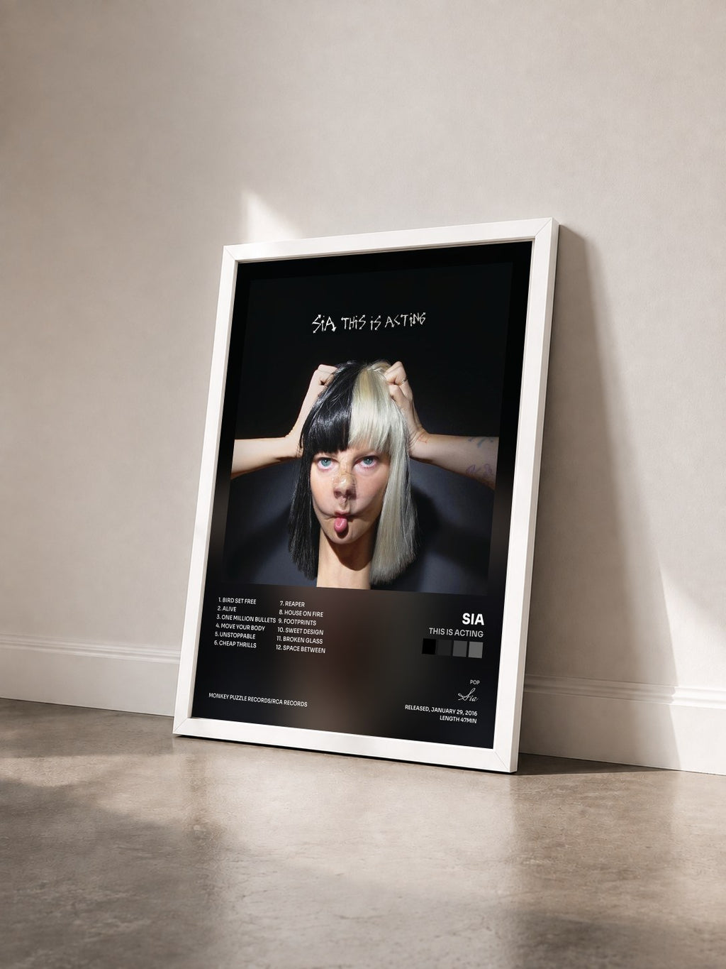 #blanc Tableau de l'album This Is Acting de Sia vu de trois quarts, cadre blanc