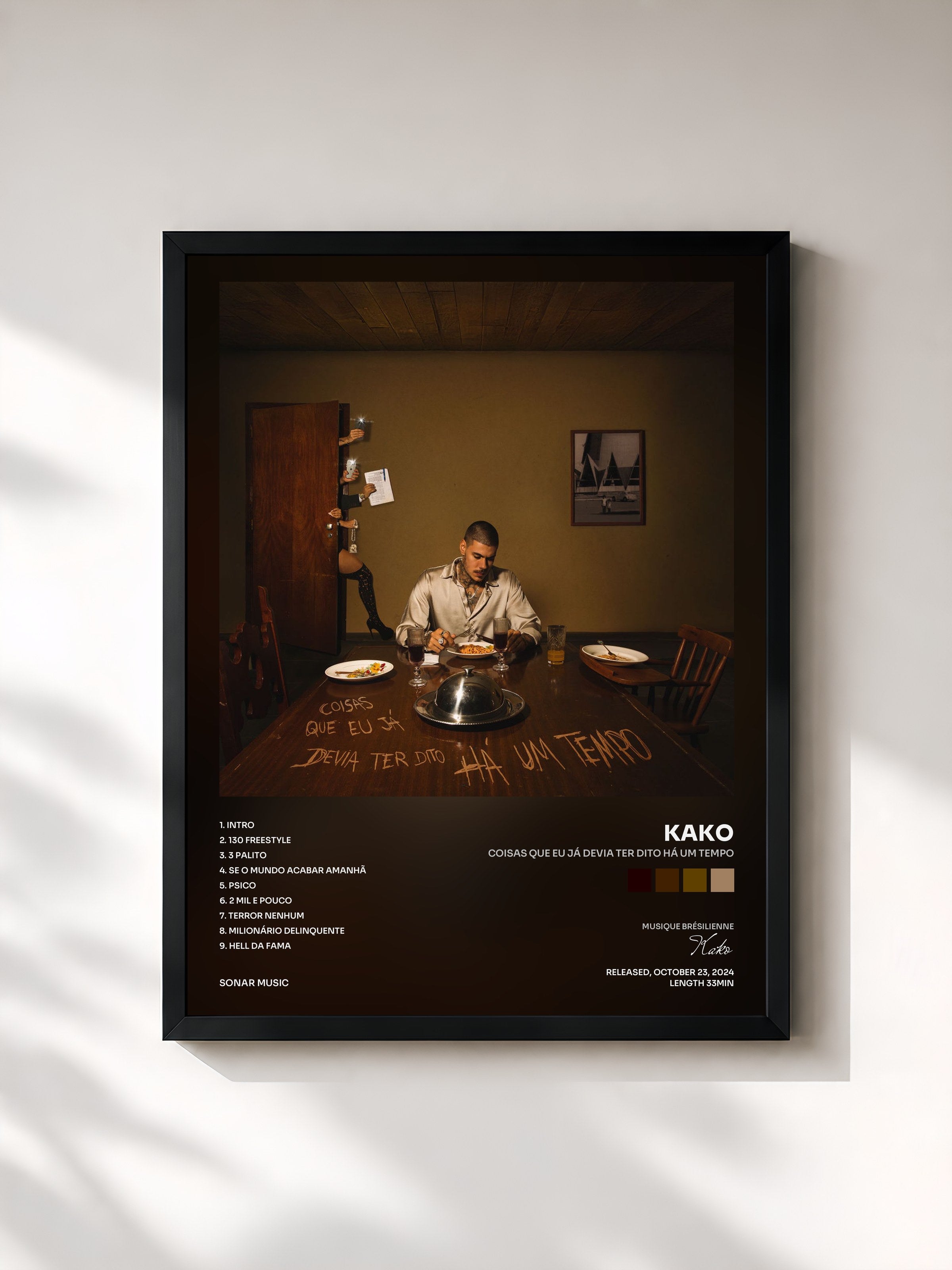 #noir Tableau de l'album Coisas Que Eu Já Devia Ter Dito Há Um Tempo de Kako, cadre noir, imprimé et encadré en France