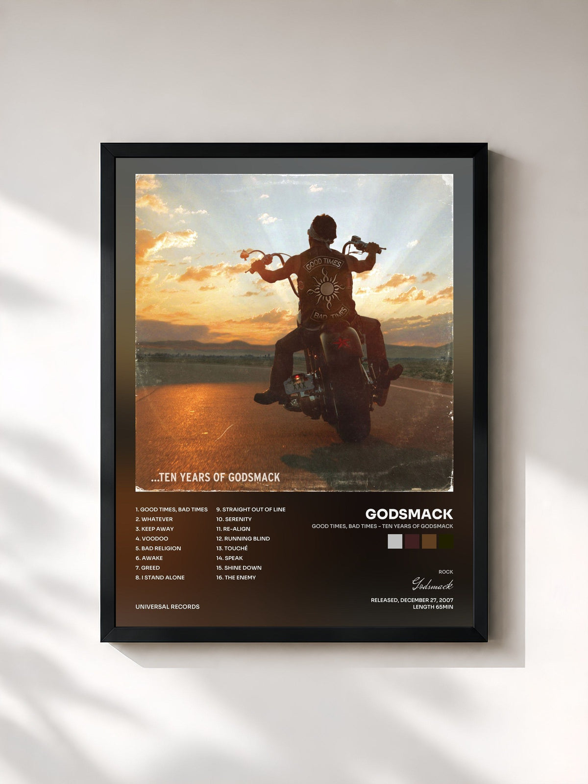 #noir Tableau de l'album Good Times, Bad Times - Ten Years of Godsmack de Godsmack, cadre noir, imprimé et encadré en France