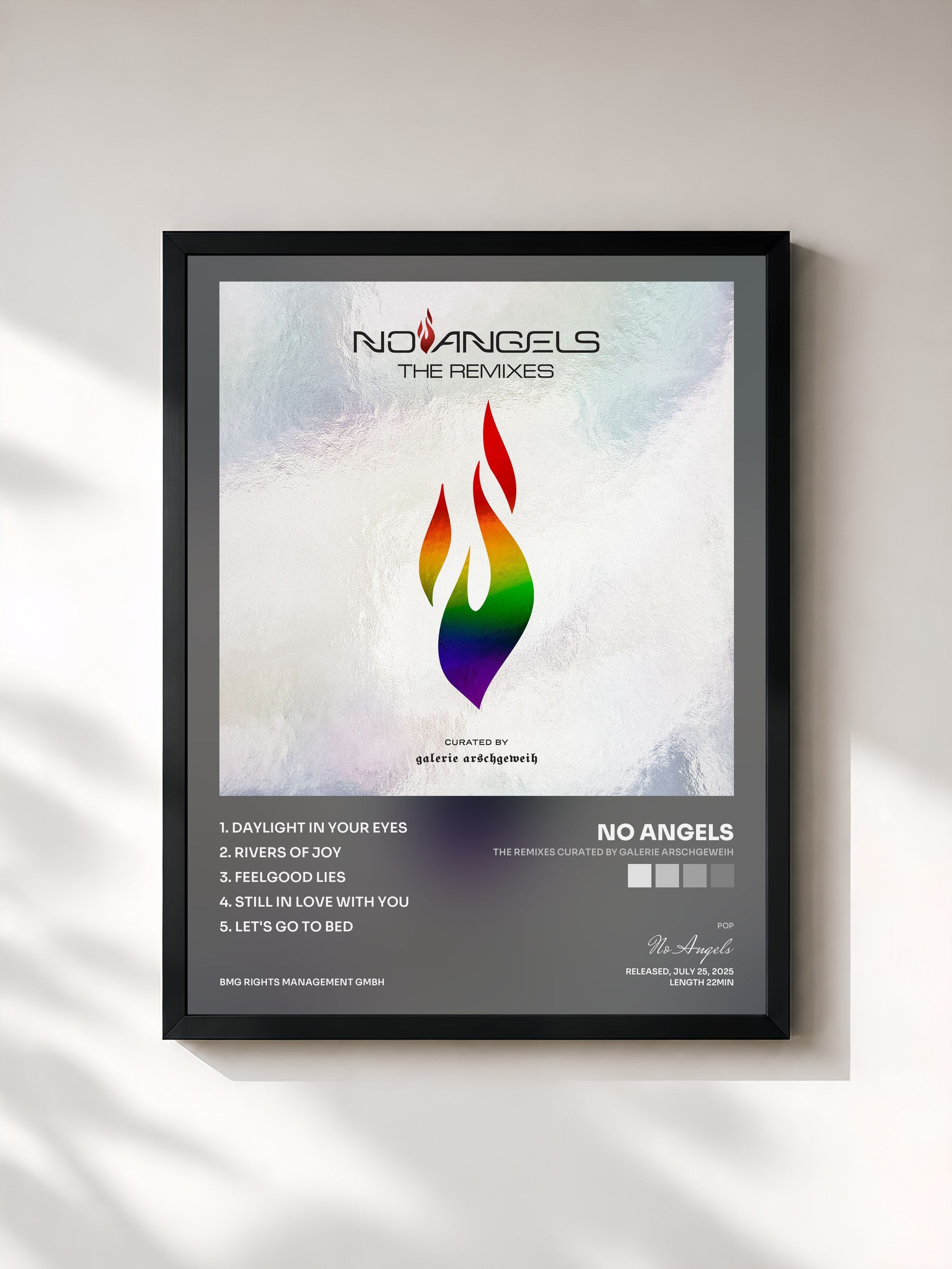 #noir Tableau de l'album THE REMIXES curated by Galerie Arschgeweih de No Angels, cadre noir, imprimé et encadré en France