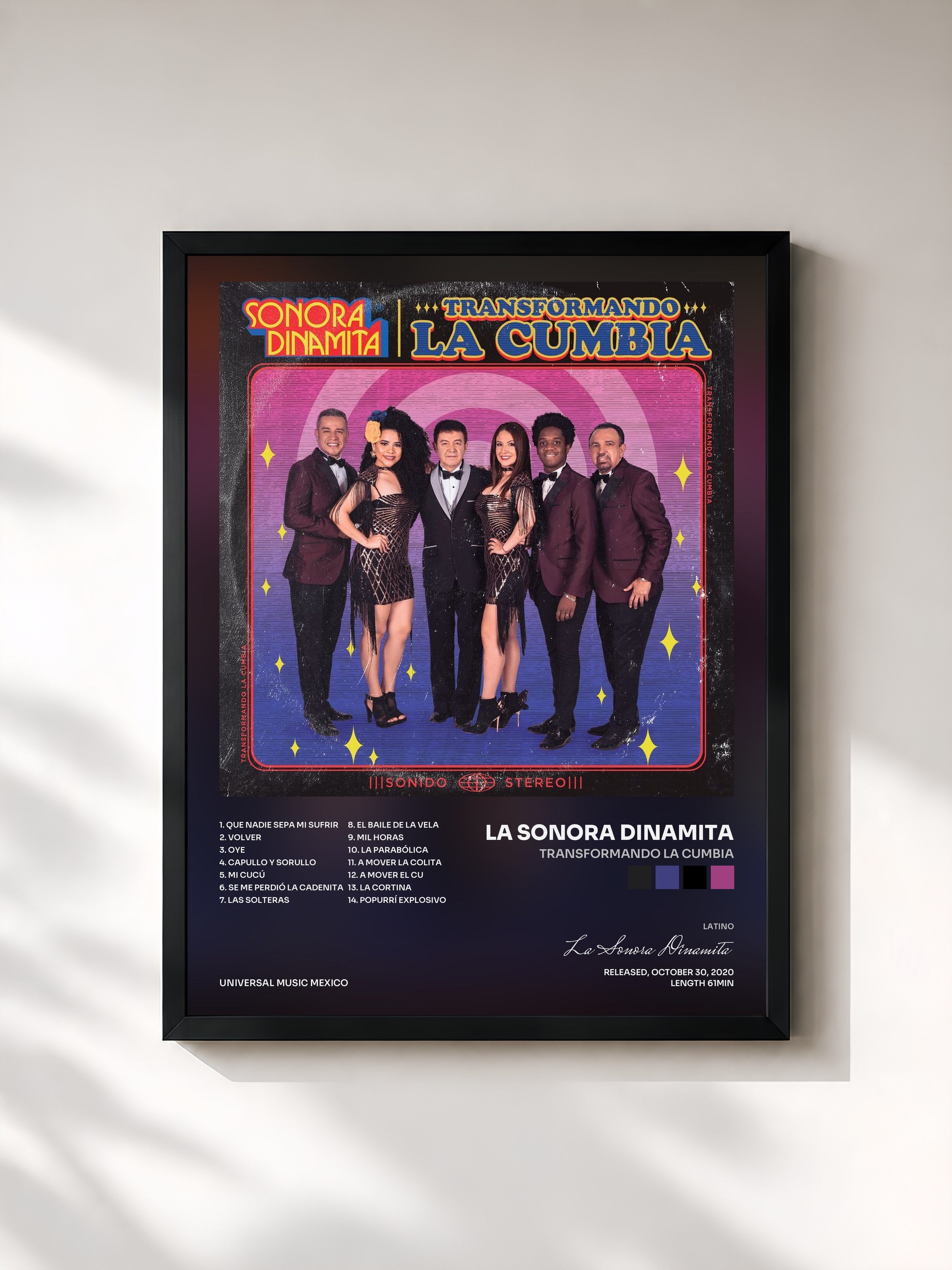 #noir Tableau de l'album Transformando La Cumbia de La Sonora Dinamita, cadre noir, imprimé et encadré en France