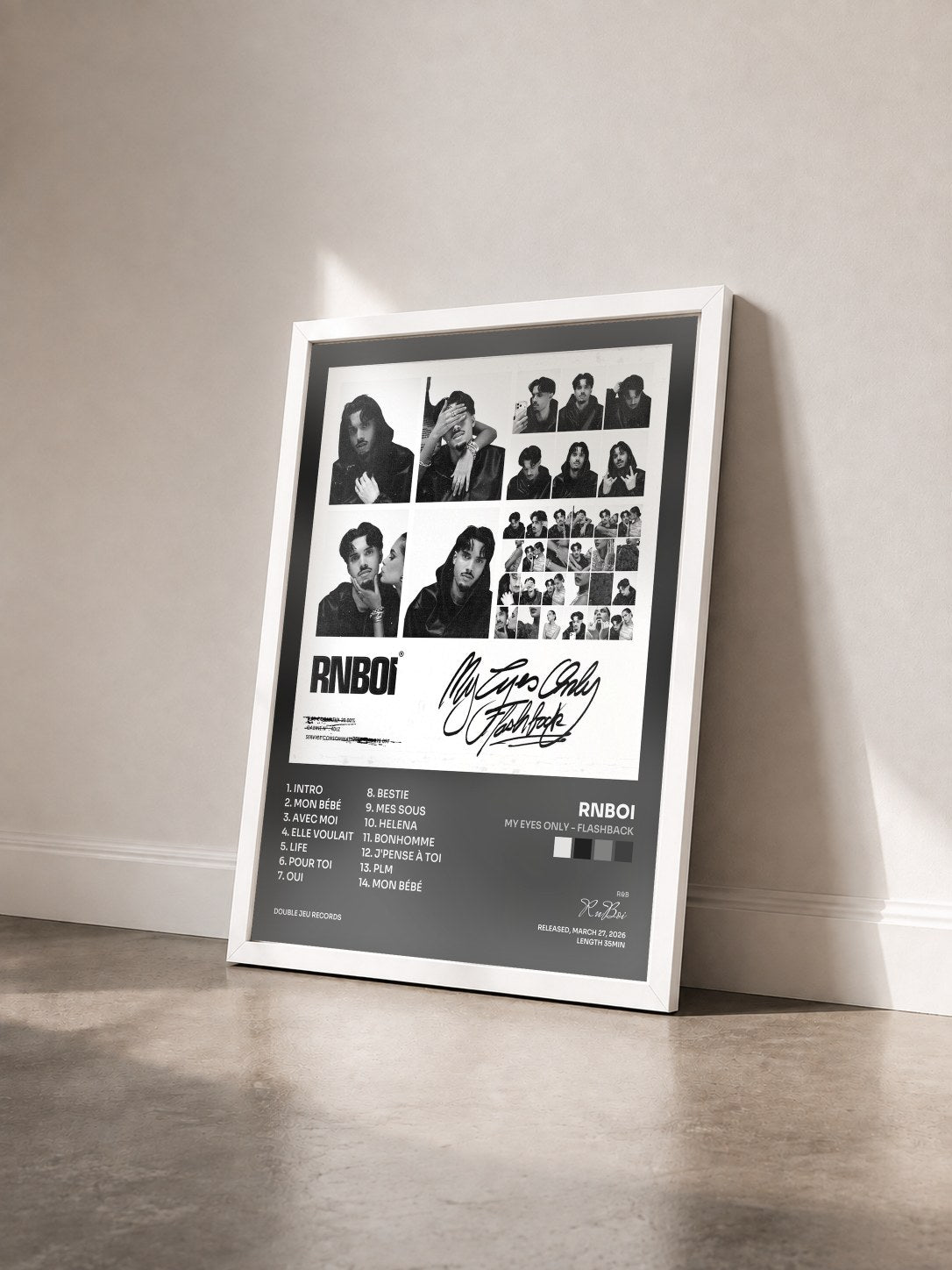 #blanc Tableau de l'album My Eyes Only - Flashback de RnBoi vu de trois quarts, cadre blanc