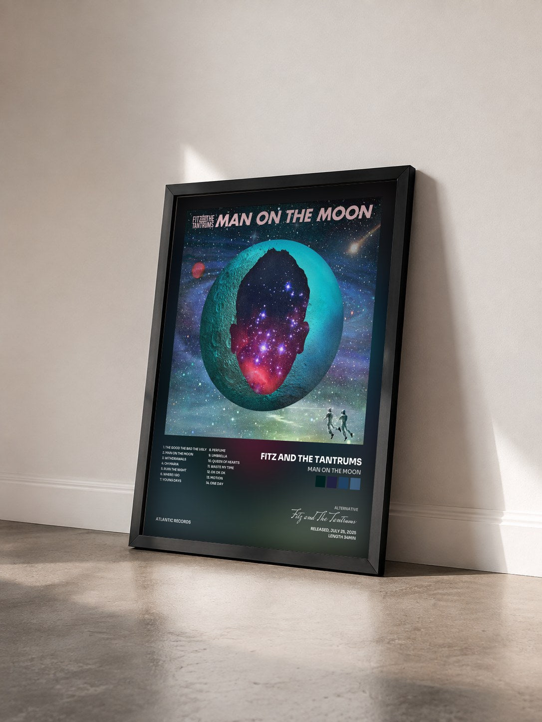 #noir Tableau de l'album Man on The Moon de Fitz and The Tantrums vu de trois quarts, cadre noir