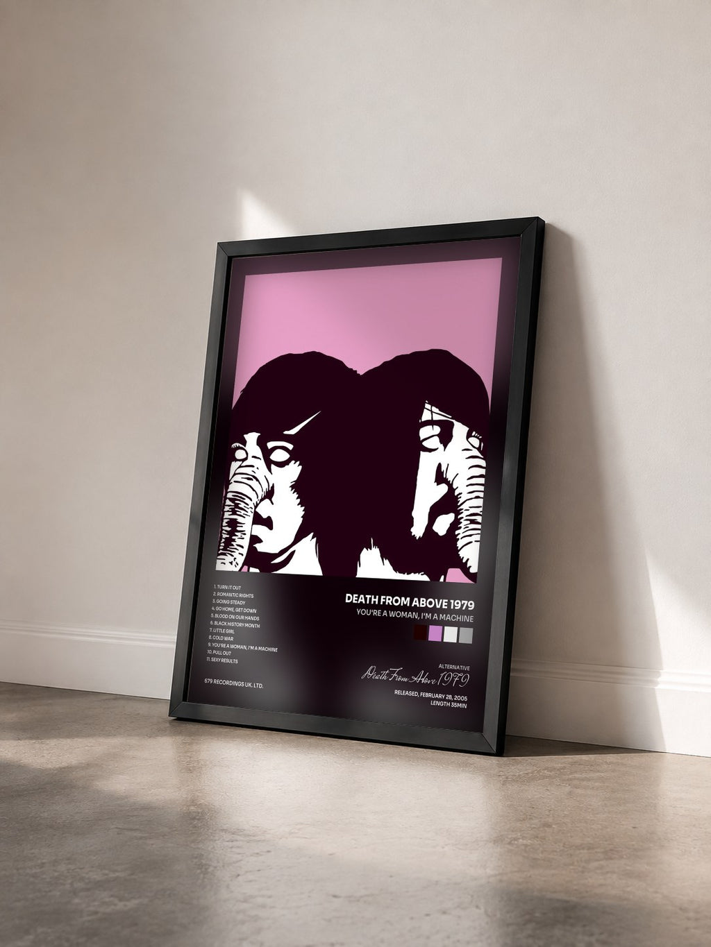#noir Tableau de l'album You're A Woman, I'm A Machine de Death From Above 1979 vu de trois quarts, cadre noir