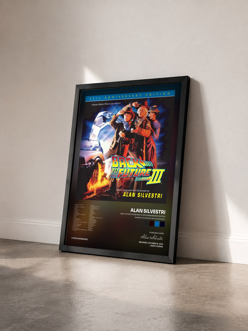 #noir Tableau de l'album Back To The Future Part III: 25th Anniversary Edition (Original Motion Picture Soundtrack) de Alan Silvestri vu de trois quarts, cadre noir