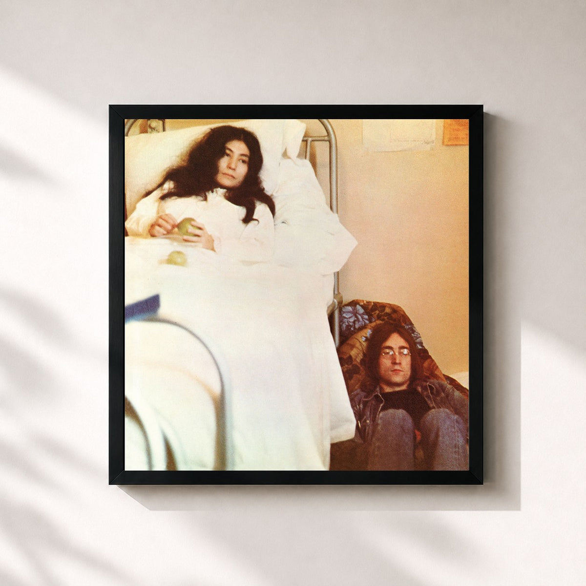 #noir Tableau carré de l'album Unfinished Music No. 2: Life With The Lions de John Lennon, cadre noir 32x32 cm