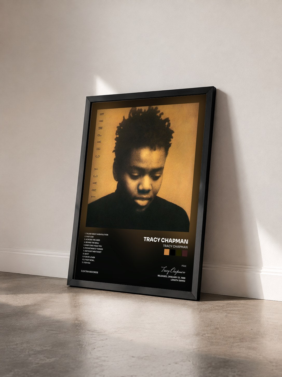 #noir Tableau de l'album Tracy Chapman de Tracy Chapman vu de trois quarts, cadre noir