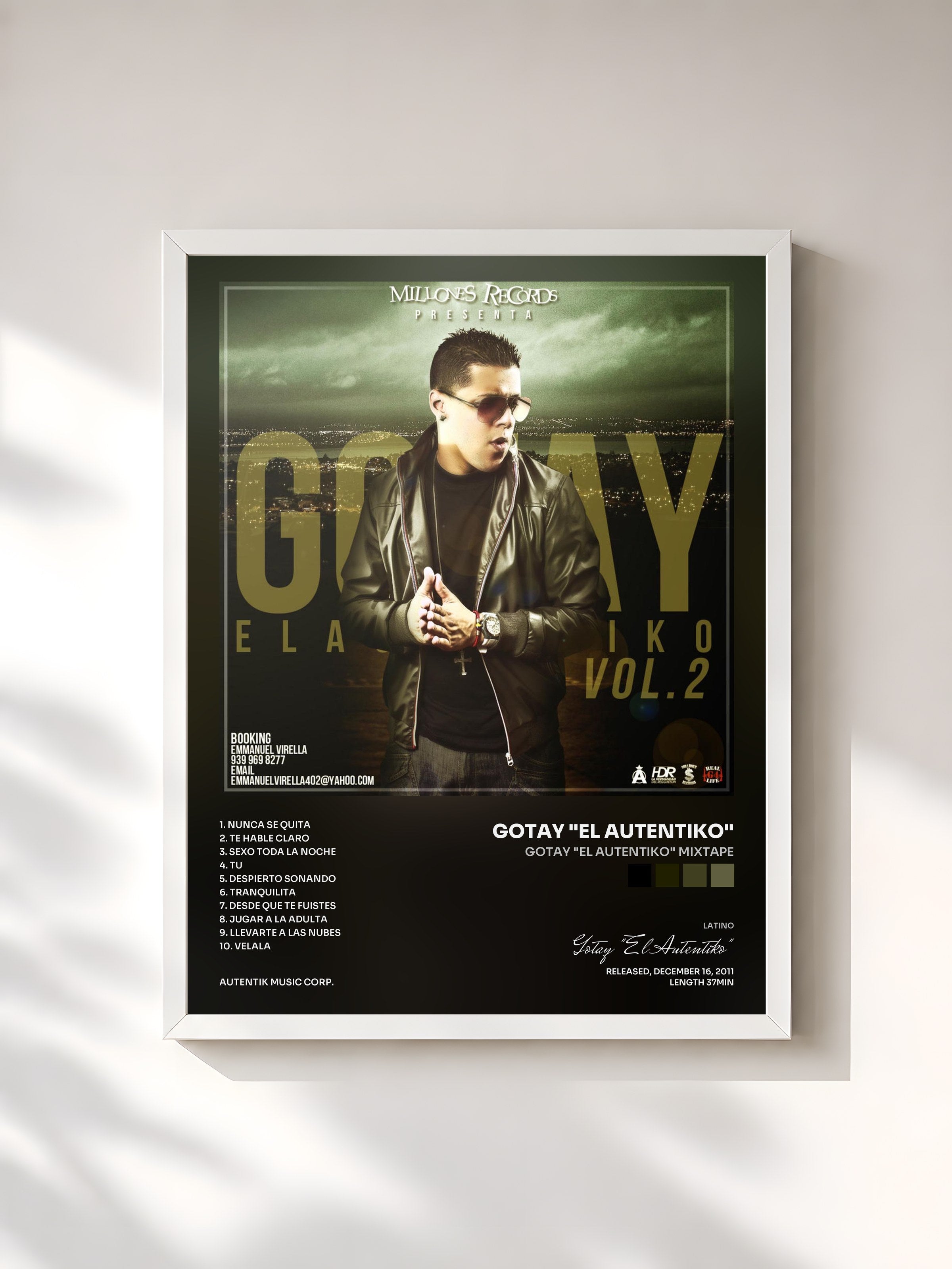 #blanc Tableau de l'album Gotay "El Autentiko" Mixtape de Gotay "El Autentiko", cadre blanc, imprimé et encadré en France