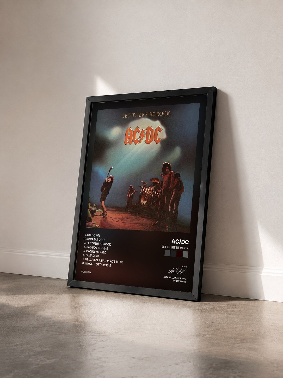 #noir Tableau de l'album Let There Be Rock de AC/DC vu de trois quarts, cadre noir