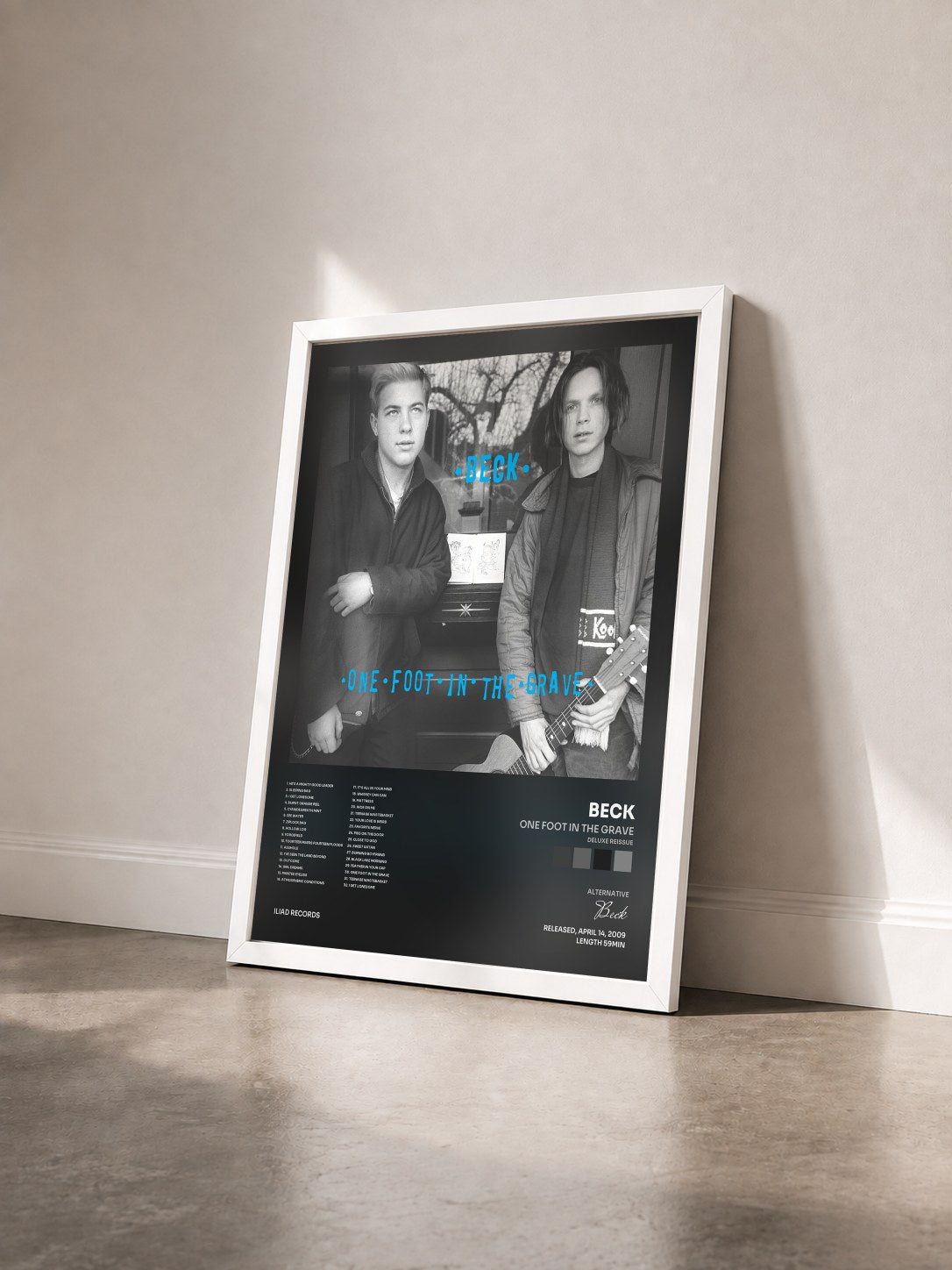 #blanc Tableau de l'album One Foot in the Grave (Deluxe Reissue) de Beck vu de trois quarts, cadre blanc