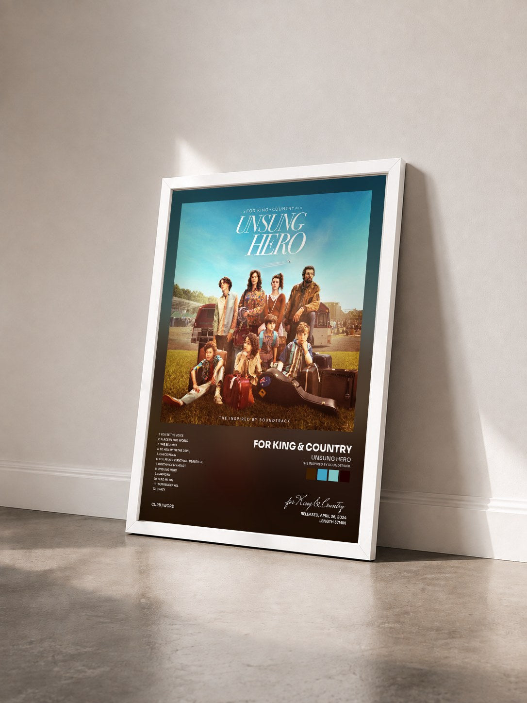 #blanc Tableau de l'album Unsung Hero (The Inspired By Soundtrack) de for King & Country vu de trois quarts, cadre blanc