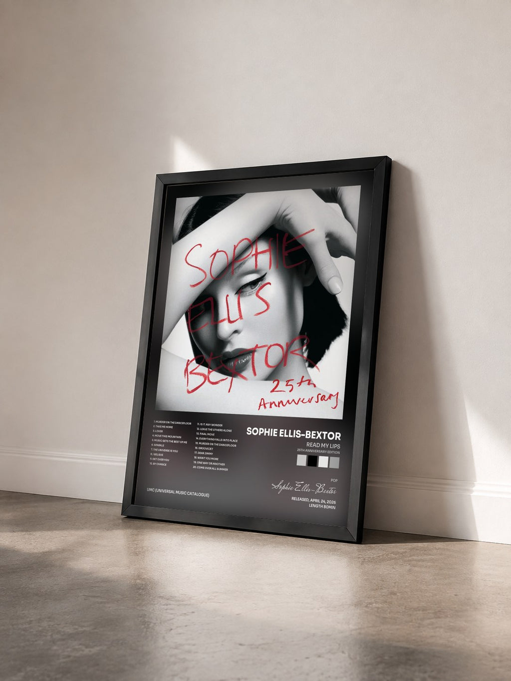 #noir Tableau de l'album Read My Lips (25th Anniversary Edition) de Sophie Ellis-Bextor vu de trois quarts, cadre noir