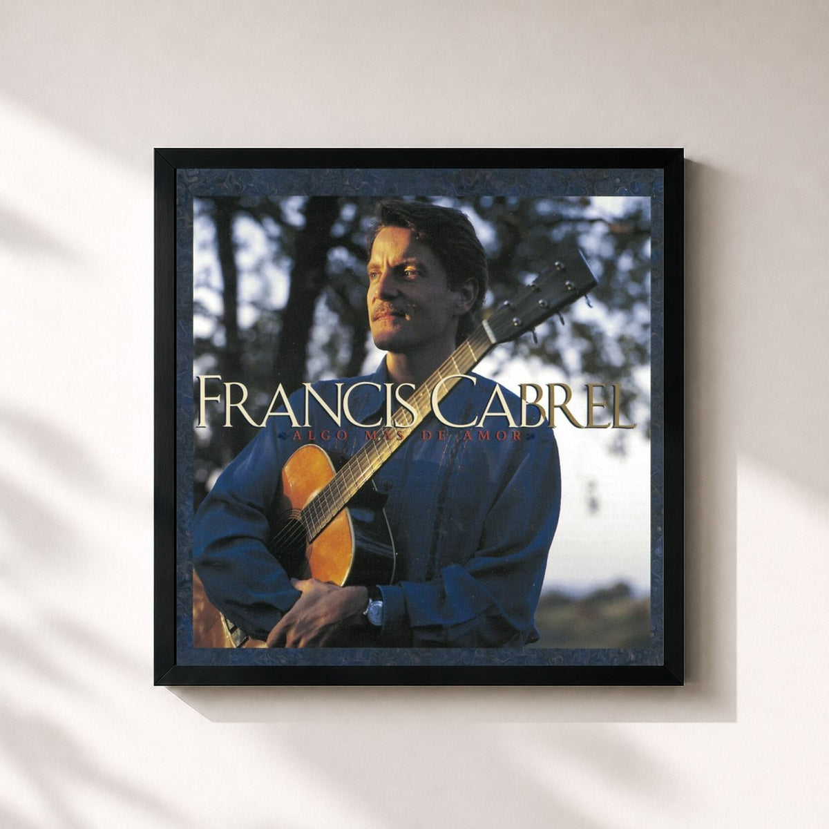 #noir Tableau carré de l'album Algo Más de Amor de Francis Cabrel, cadre noir 32x32 cm