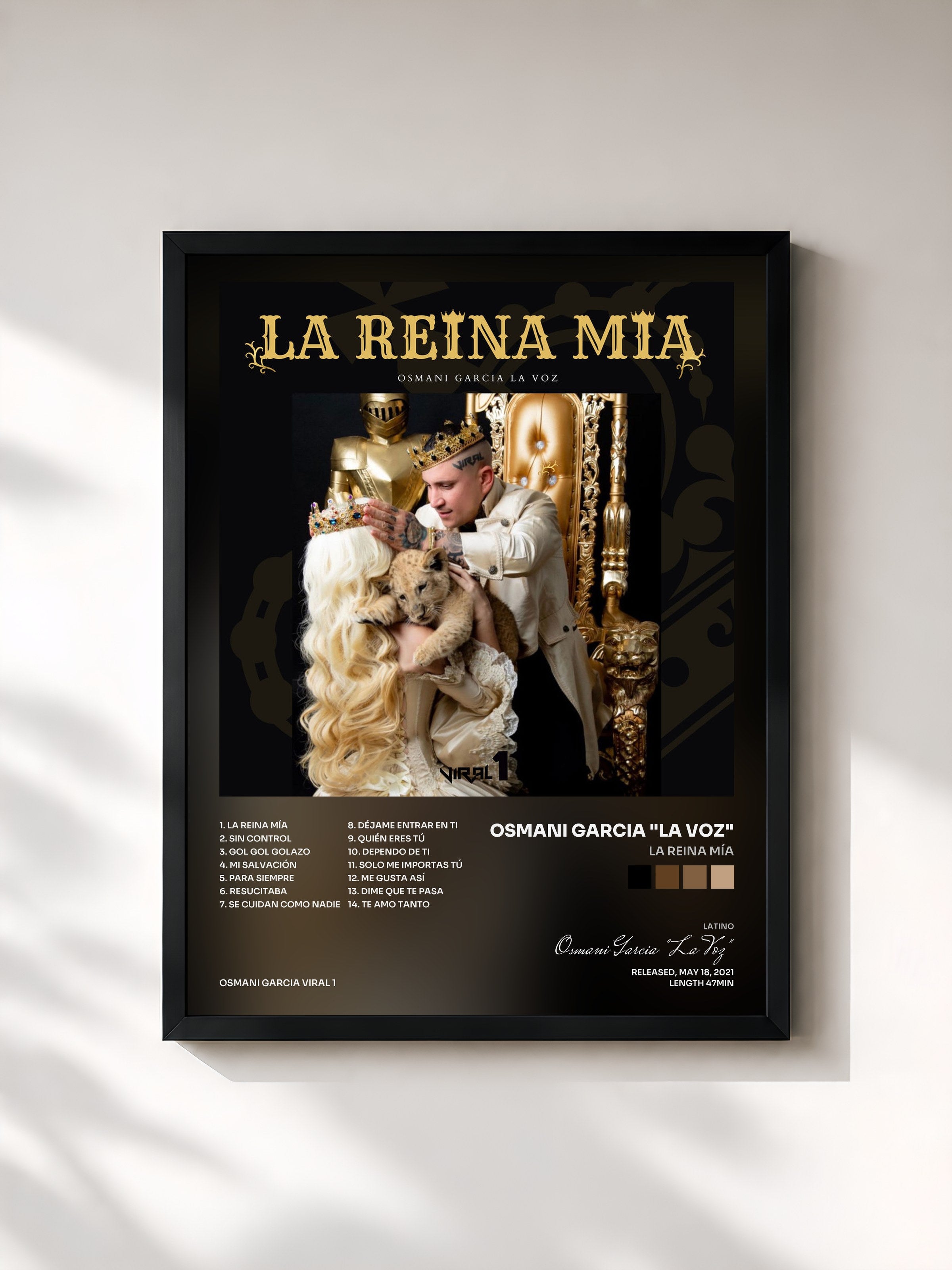 #noir Tableau de l'album La Reina Mía de Osmani Garcia "La Voz", cadre noir, imprimé et encadré en France