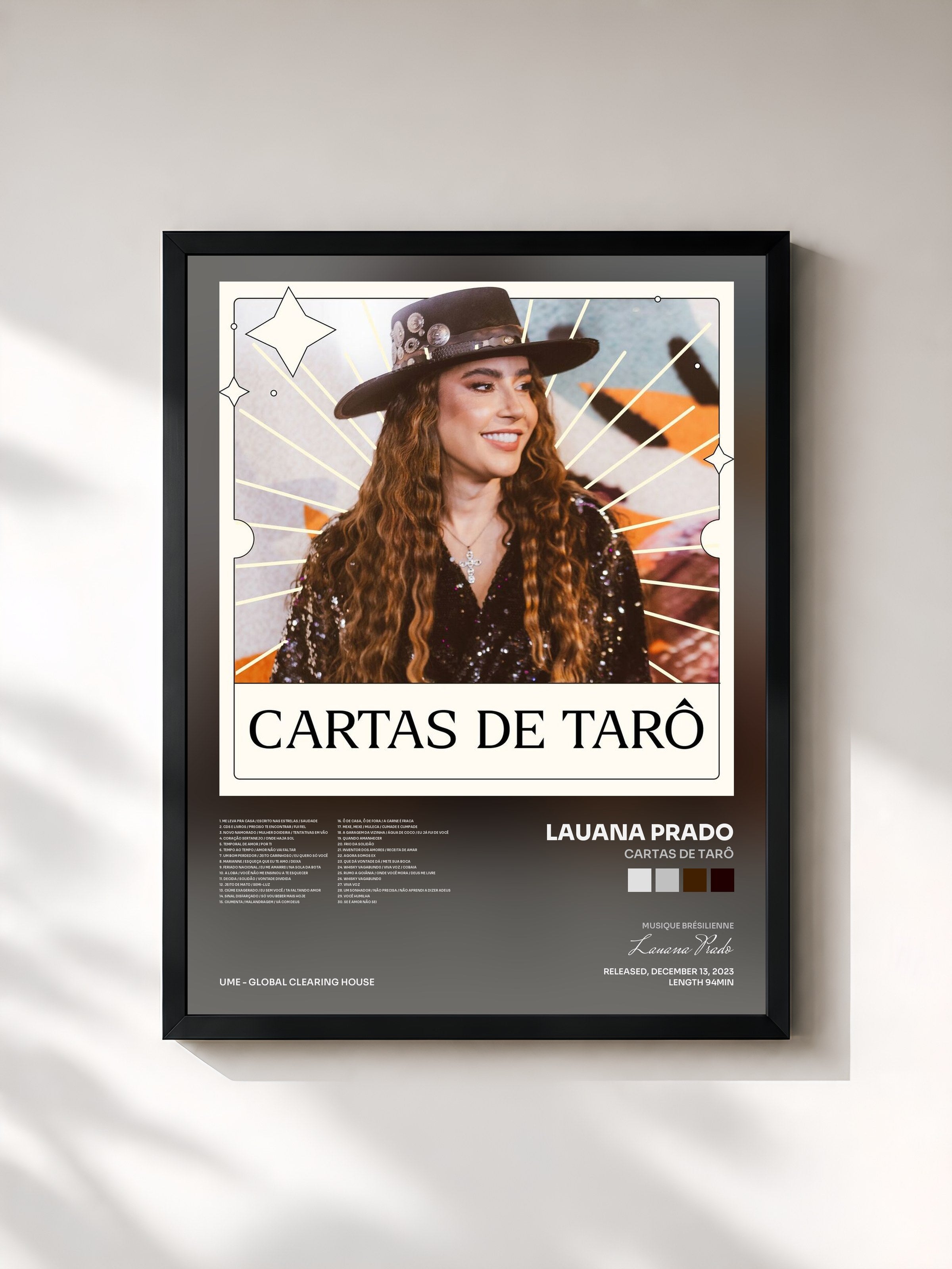 #noir Tableau de l'album Cartas de Tarô de Lauana Prado, cadre noir, imprimé et encadré en France