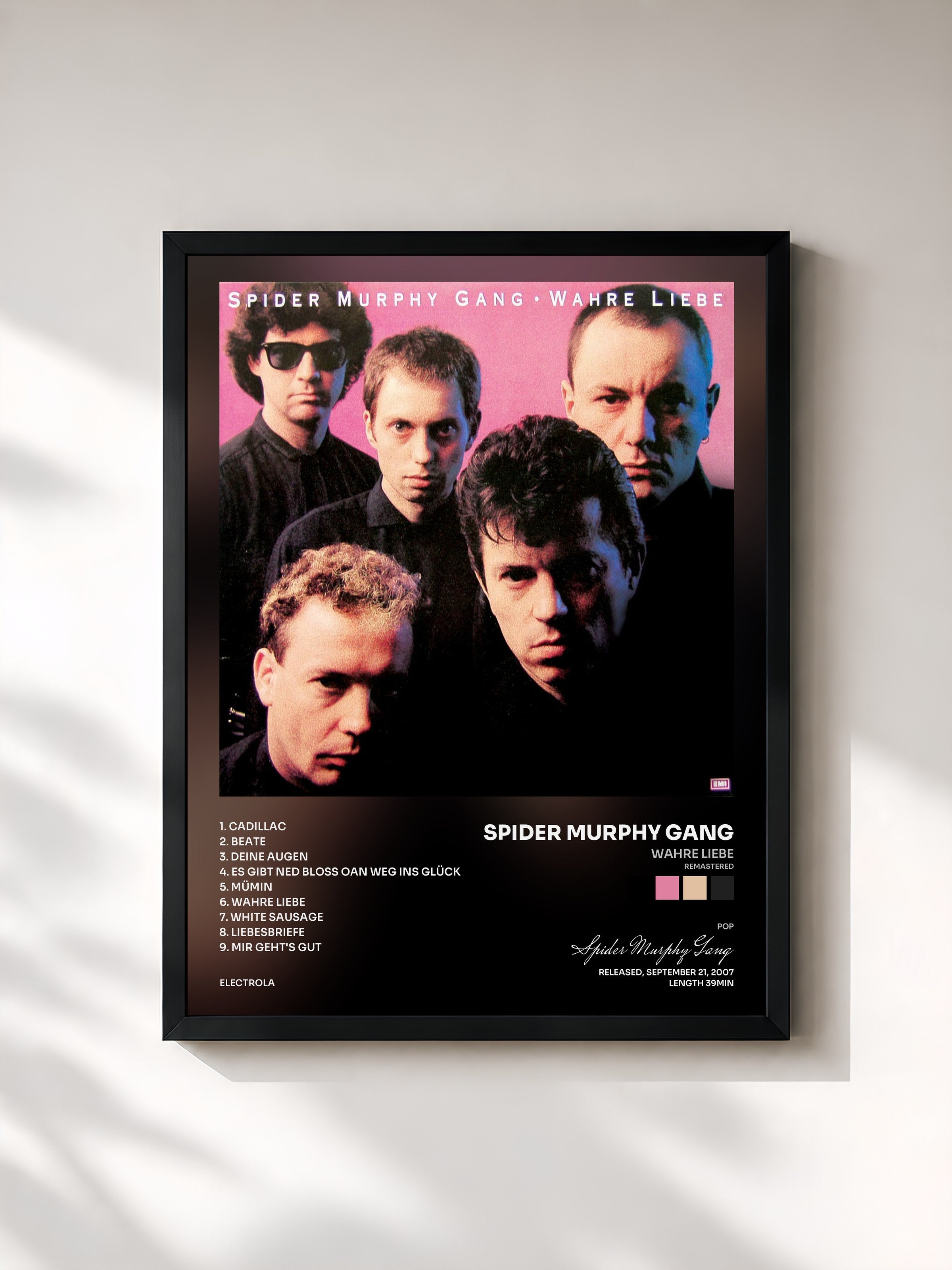#noir Tableau de l'album Wahre Liebe (Remastered) de Spider Murphy Gang, cadre noir, imprimé et encadré en France