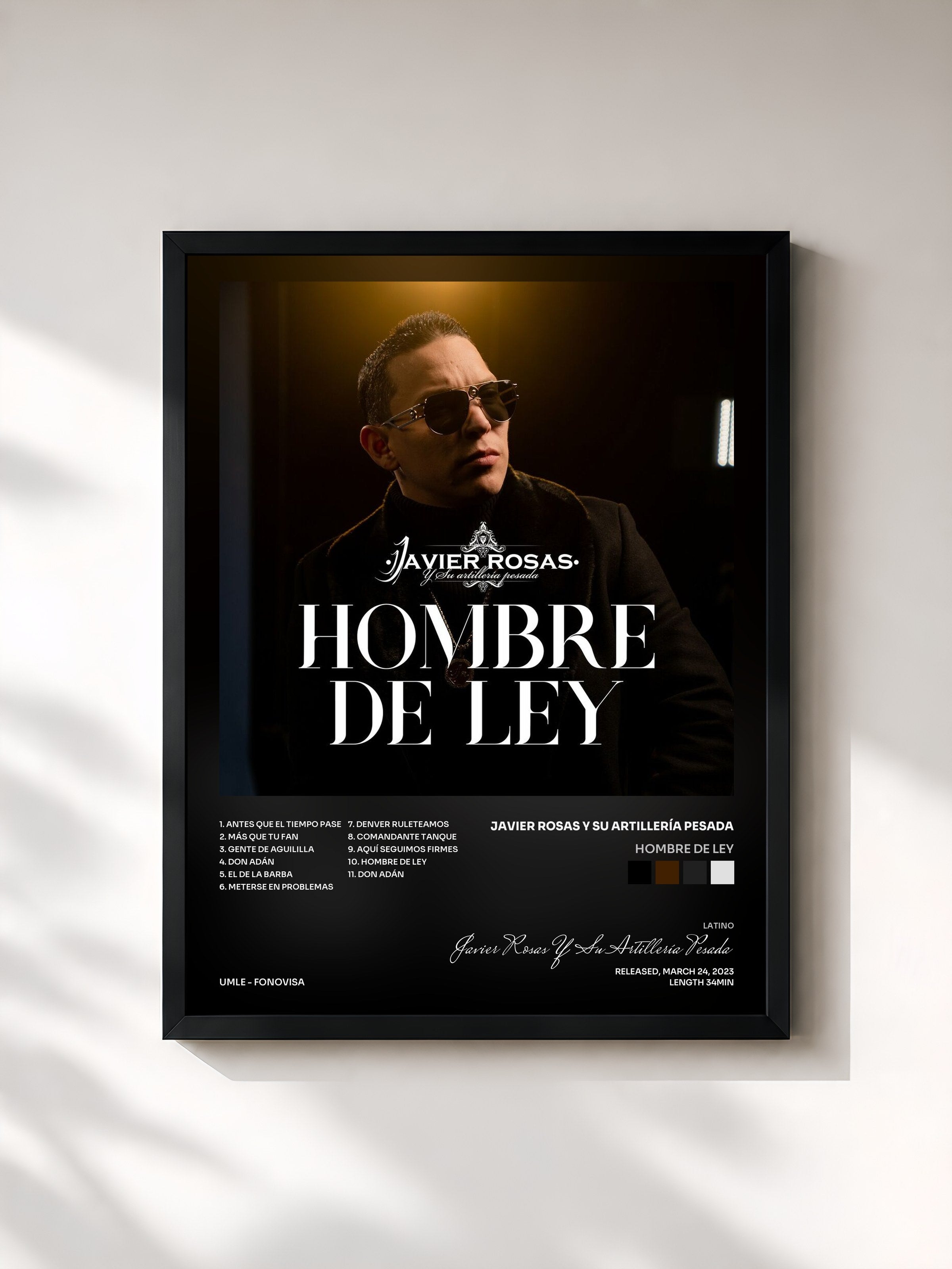 #noir Tableau de l'album Hombre De Ley de Javier Rosas Y Su Artillería Pesada, cadre noir, imprimé et encadré en France