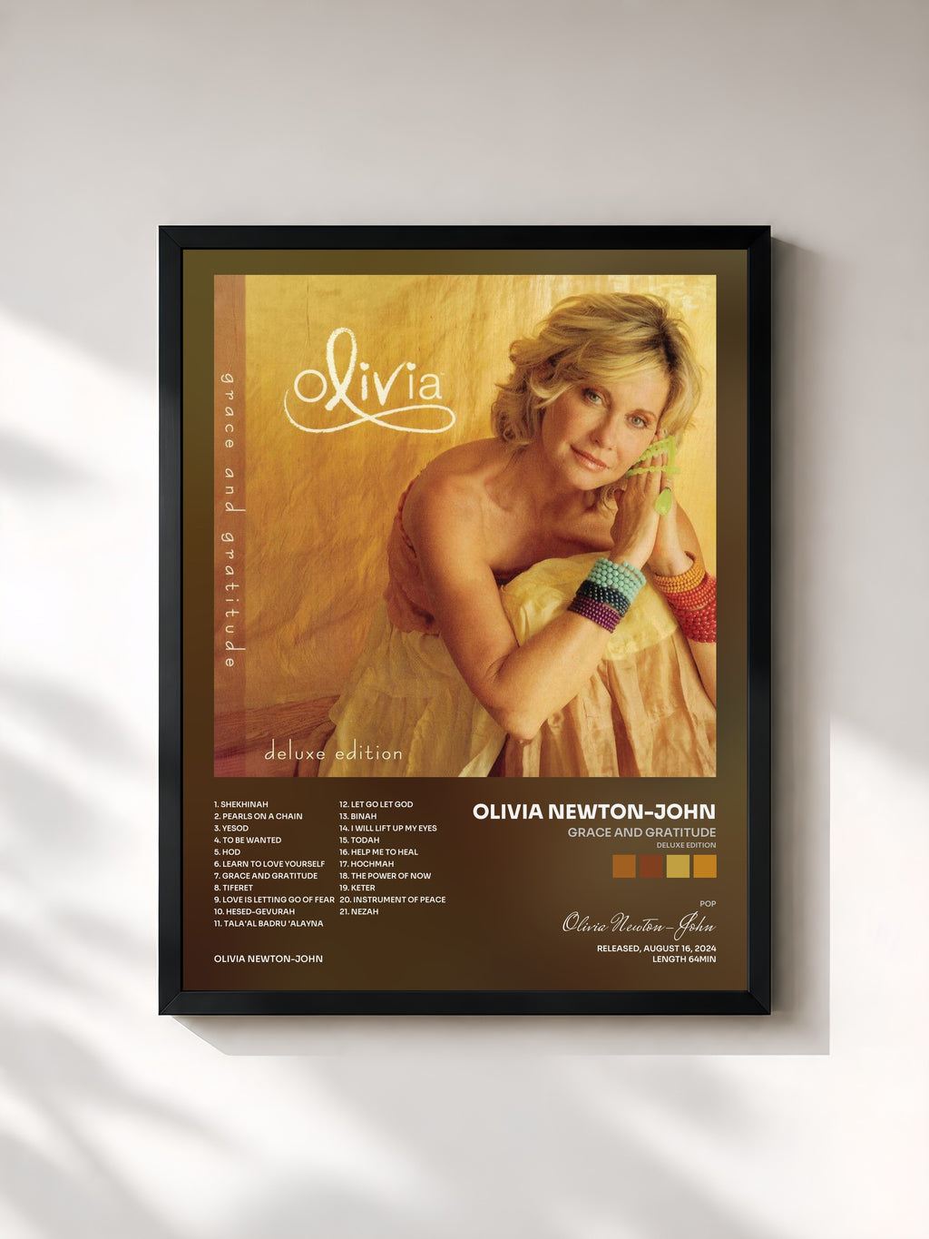 #noir Tableau de l'album Grace And Gratitude (Deluxe Edition) de Olivia Newton-John, cadre noir, imprimé et encadré en France