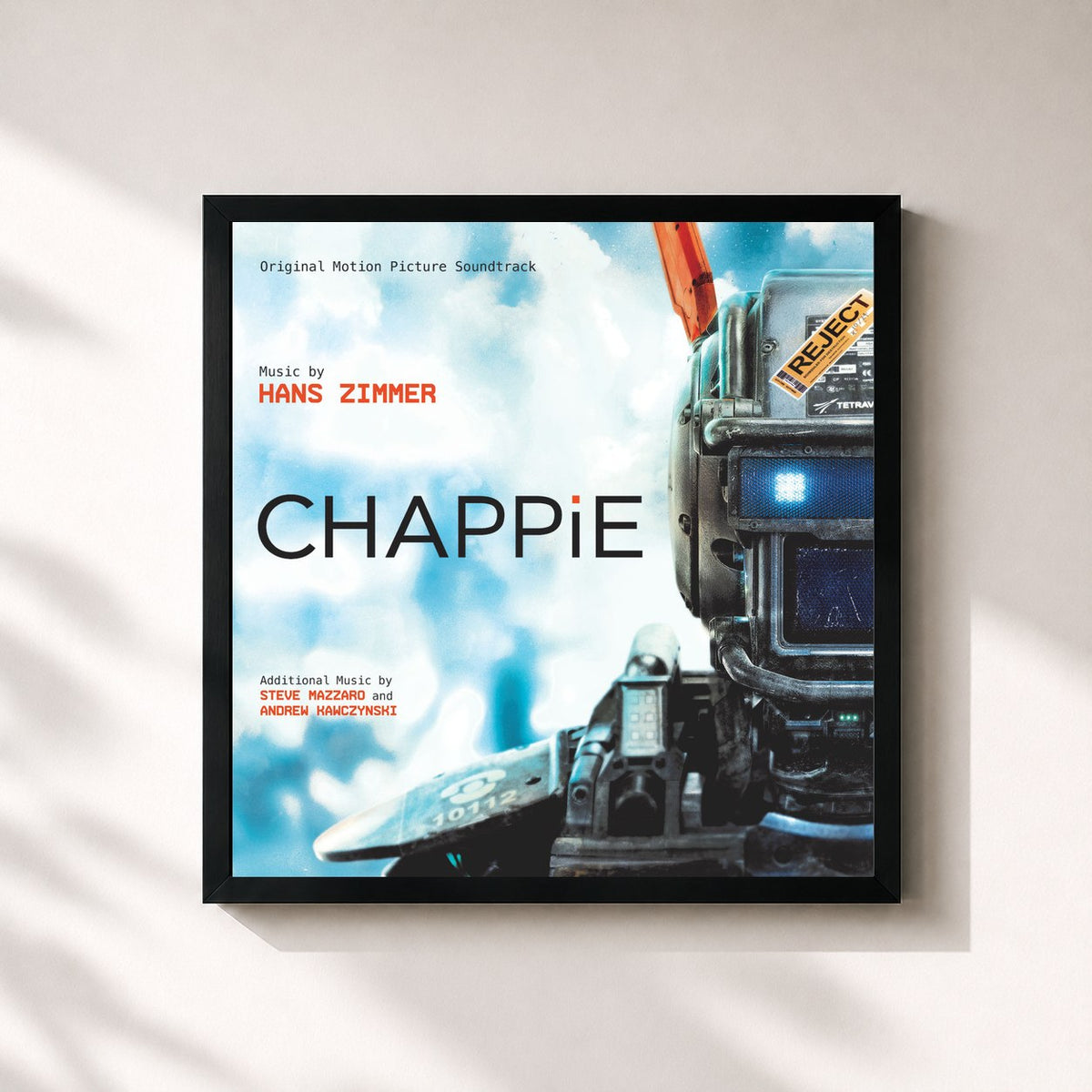 #noir Tableau carré de l'album Chappie (Original Motion Picture Soundtrack) de Hans Zimmer, cadre noir 32x32 cm