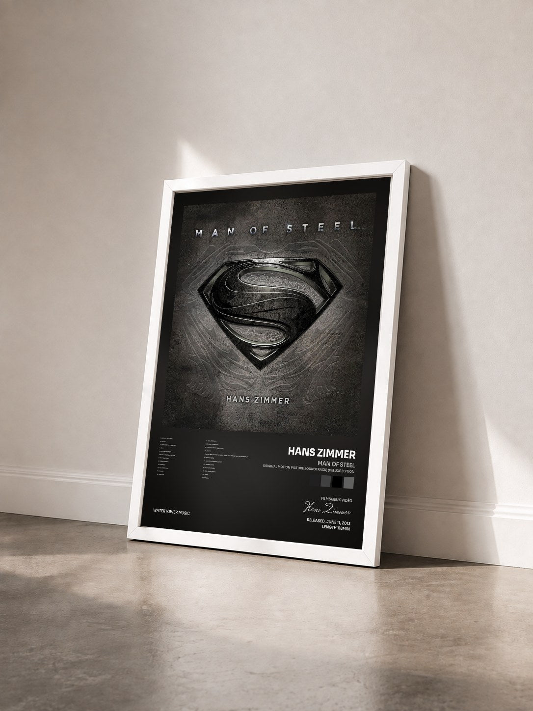 #blanc Tableau de l'album Man of Steel (Original Motion Picture Soundtrack) (Deluxe Edition) de Hans Zimmer vu de trois quarts, cadre blanc