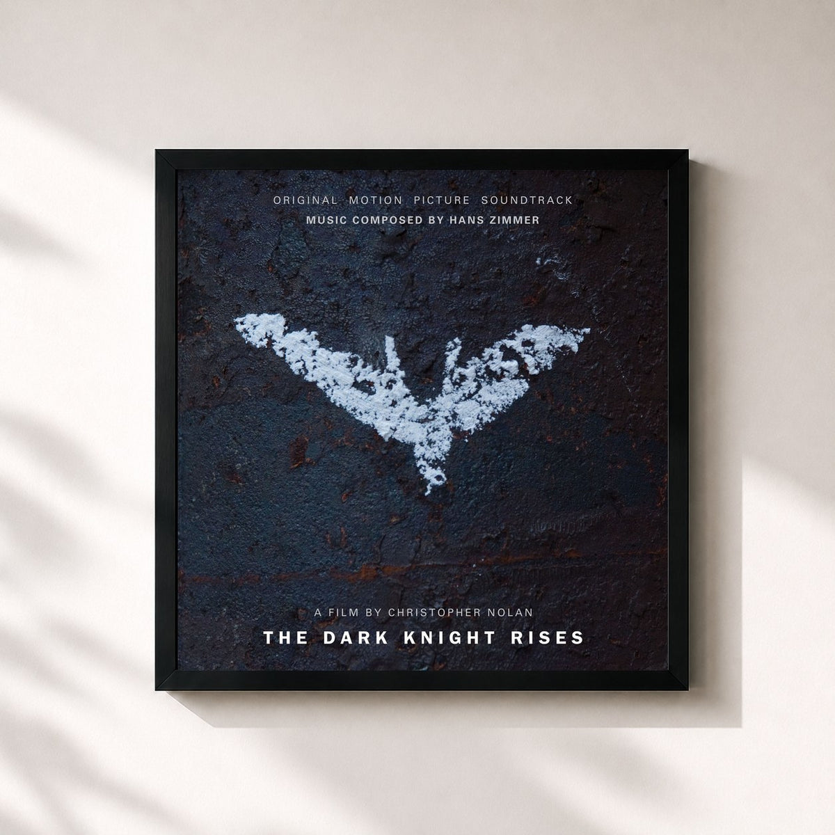#noir Tableau carré de l'album The Dark Knight Rises (Original Motion Picture Soundtrack) (Deluxe Edition) de Hans Zimmer, cadre noir 32x32 cm